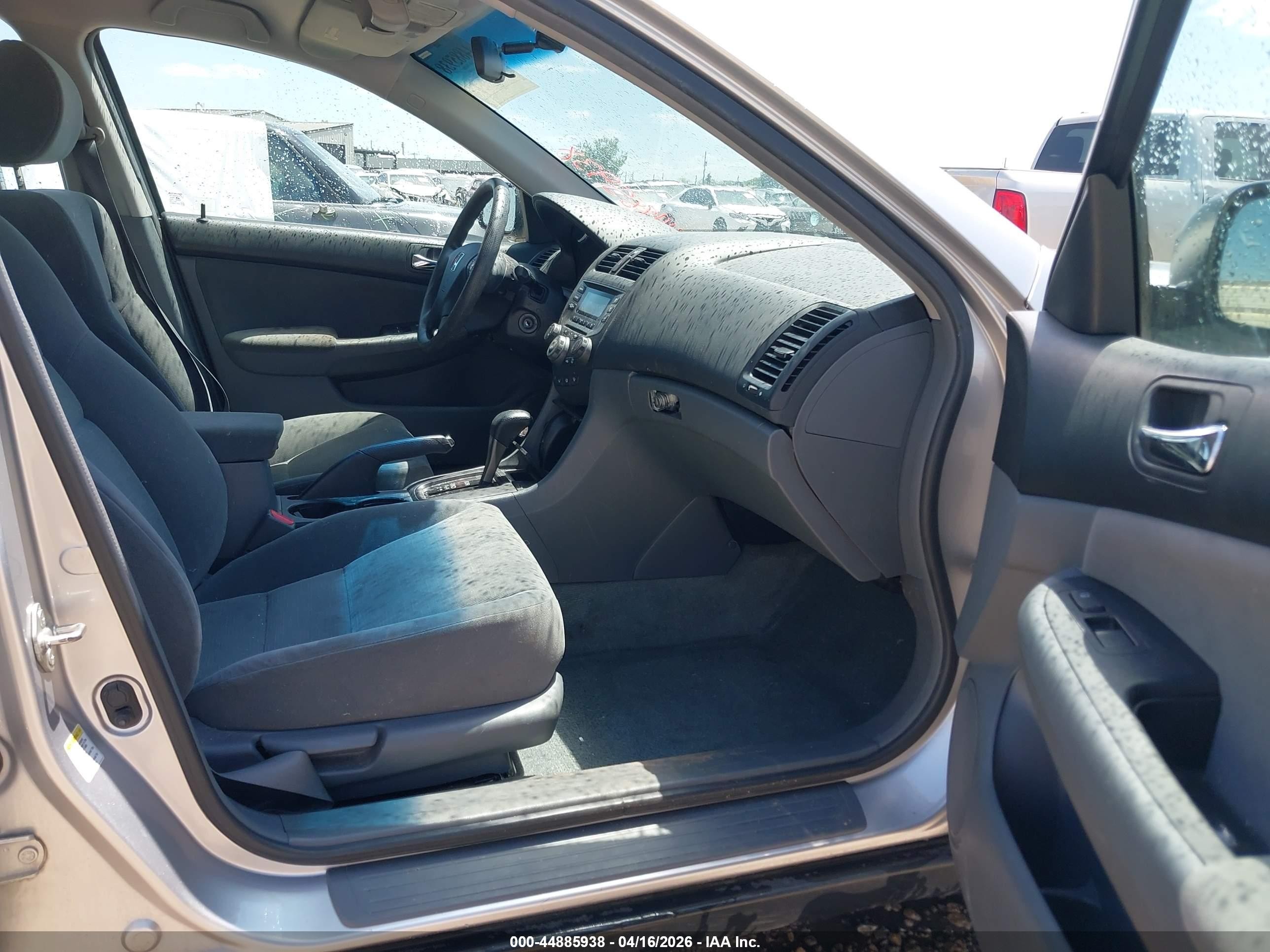 2007 Honda Accord 2.4 Lx Silver vin: 3HGCM56417G701212