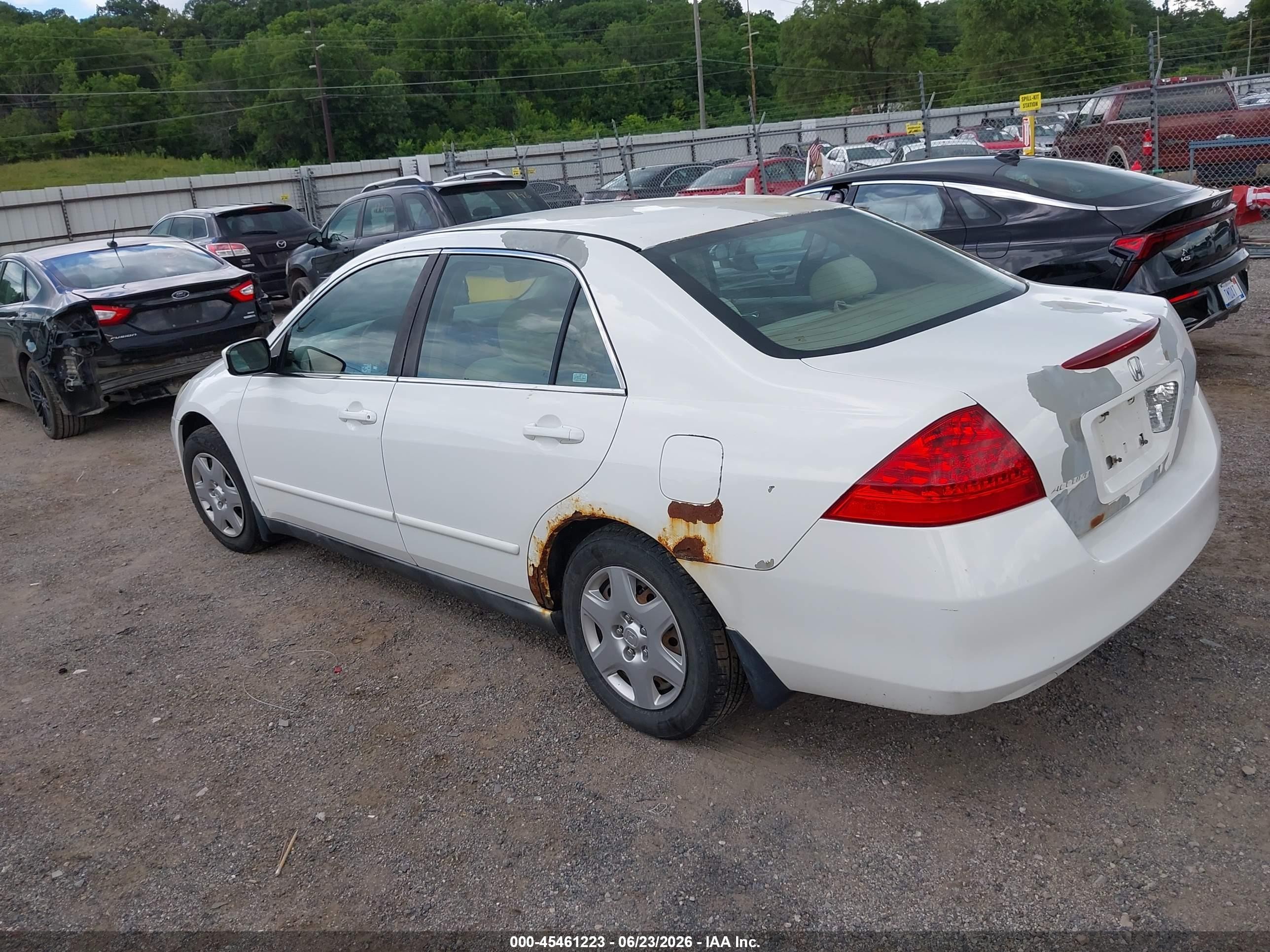 2007 Honda Accord 2.4 Lx Белый vin: 3HGCM56417G710167