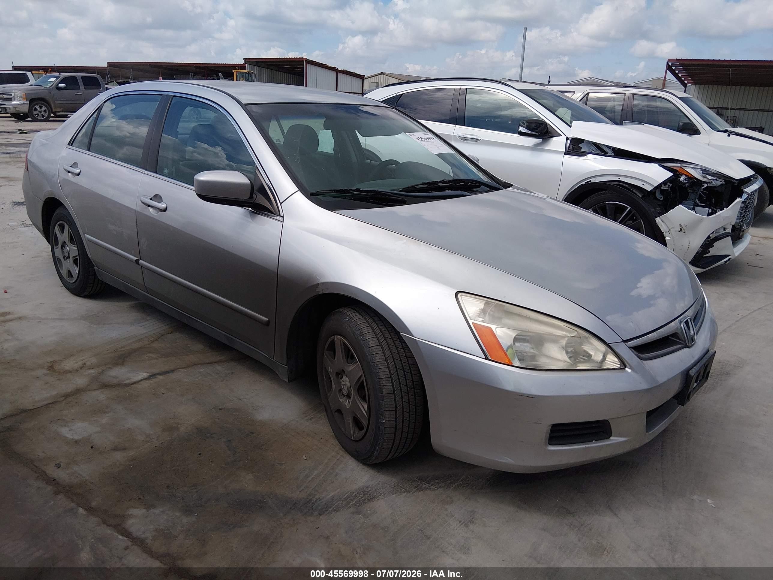 2007 Honda Accord 2.4 Lx Серебряный vin: 3HGCM56417G710735