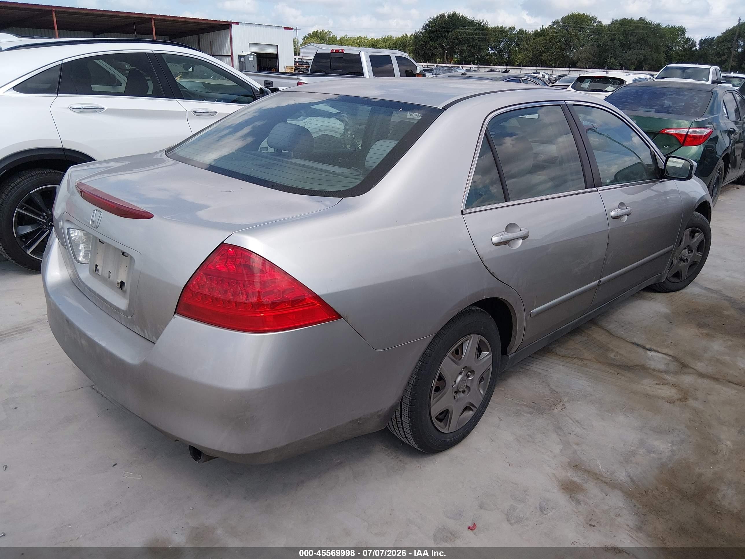 2007 Honda Accord 2.4 Lx Серебряный vin: 3HGCM56417G710735