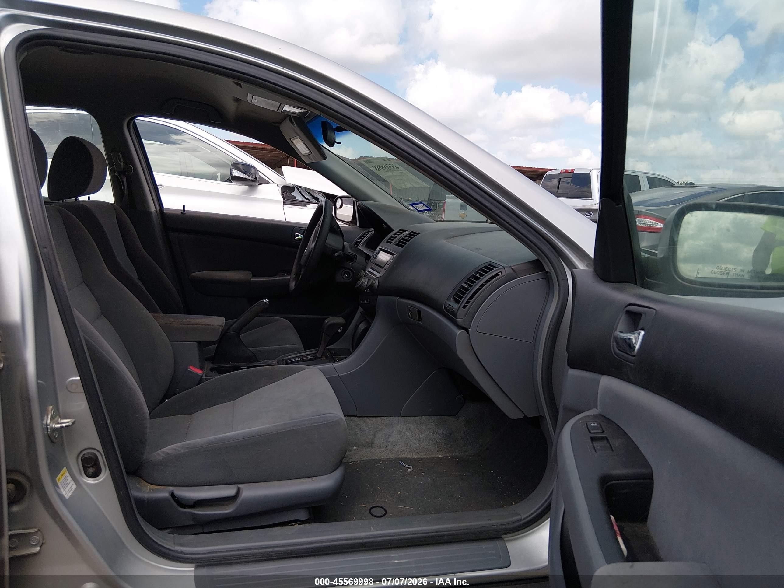 2007 Honda Accord 2.4 Lx Серебряный vin: 3HGCM56417G710735