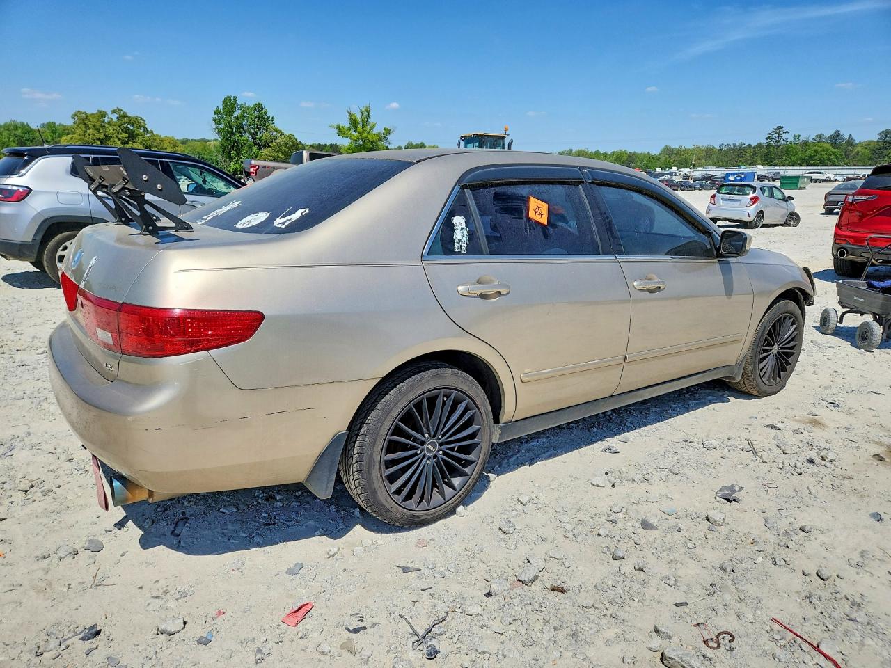 2005 Honda Accord Tan vin: 3HGCM56425G703077