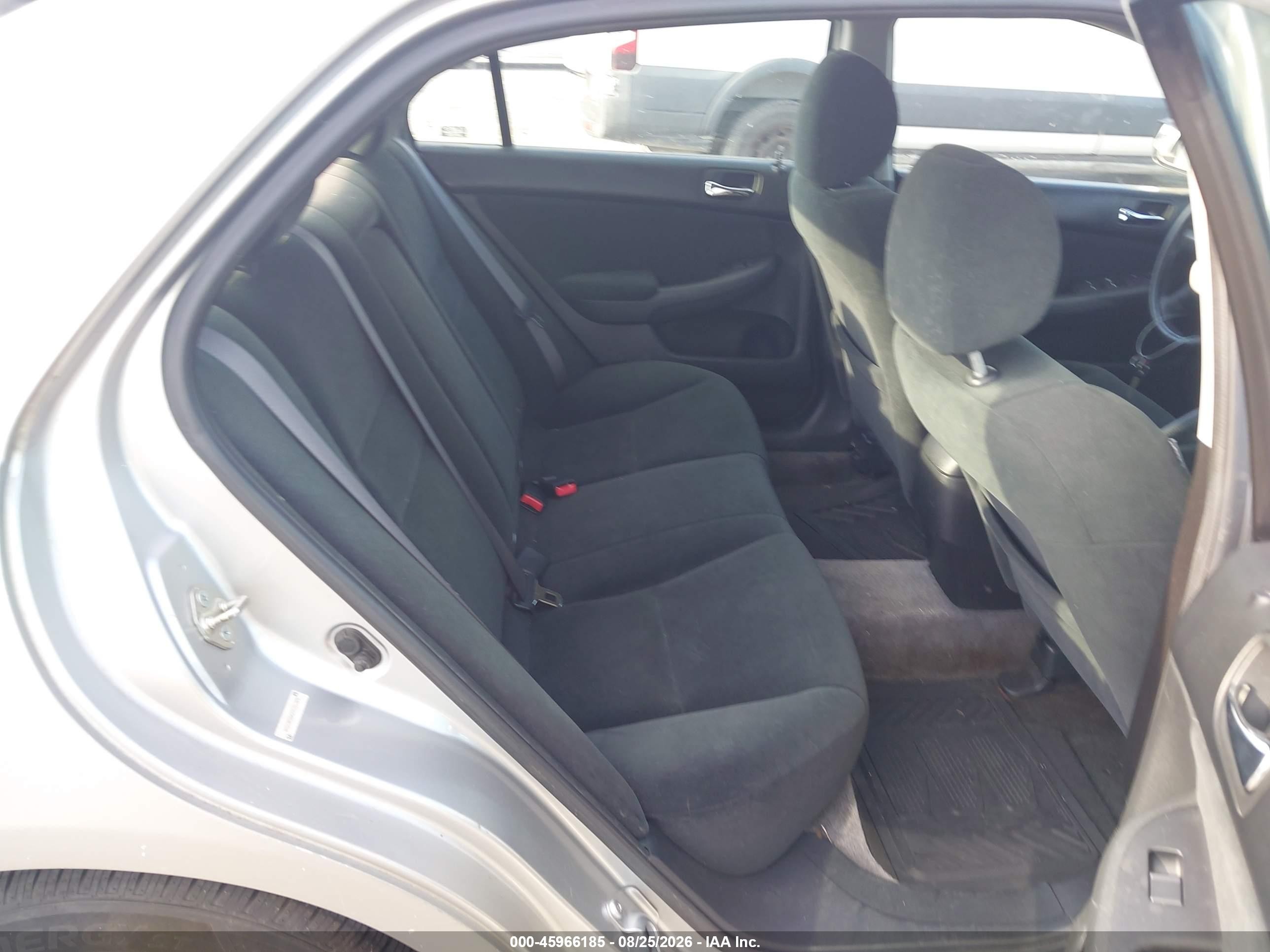 2006 Honda Accord 2.4 Lx Silver vin: 3HGCM56426G702870