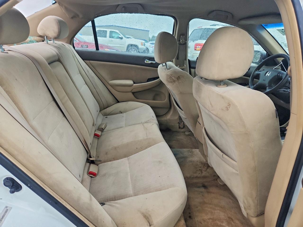 2005 Honda Accord Lx White vin: 3HGCM56435G709874