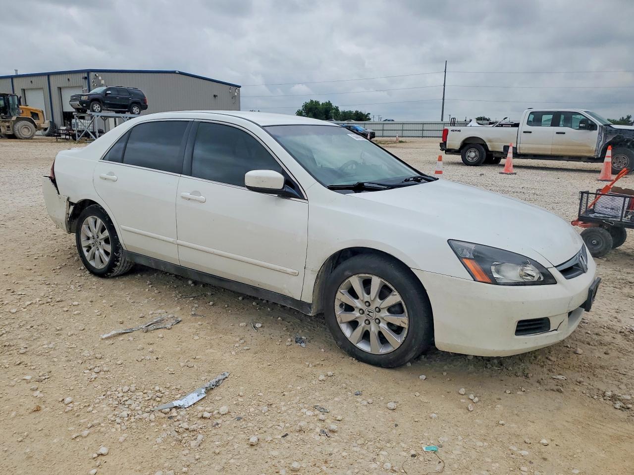 2006 Honda Accord Lx White vin: 3HGCM56436G707768