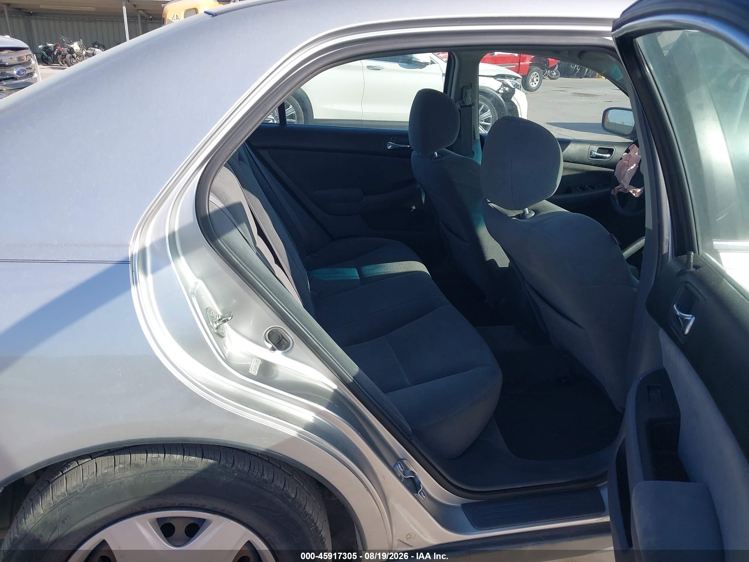 2007 Honda Accord 2.4 Lx Silver vin: 3HGCM56437G709893