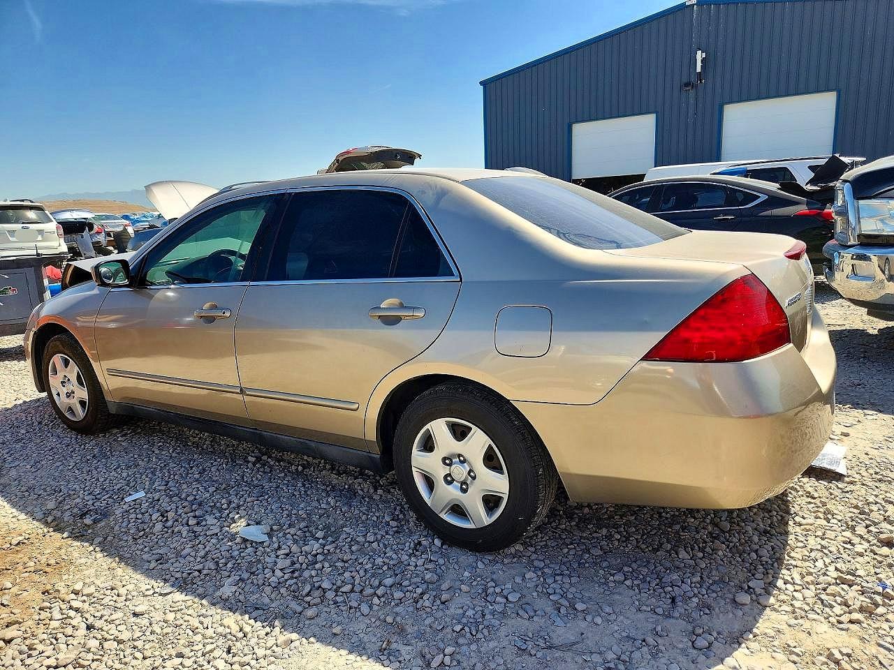 2006 Honda Accord Lx Gold vin: 3HGCM56446G702112