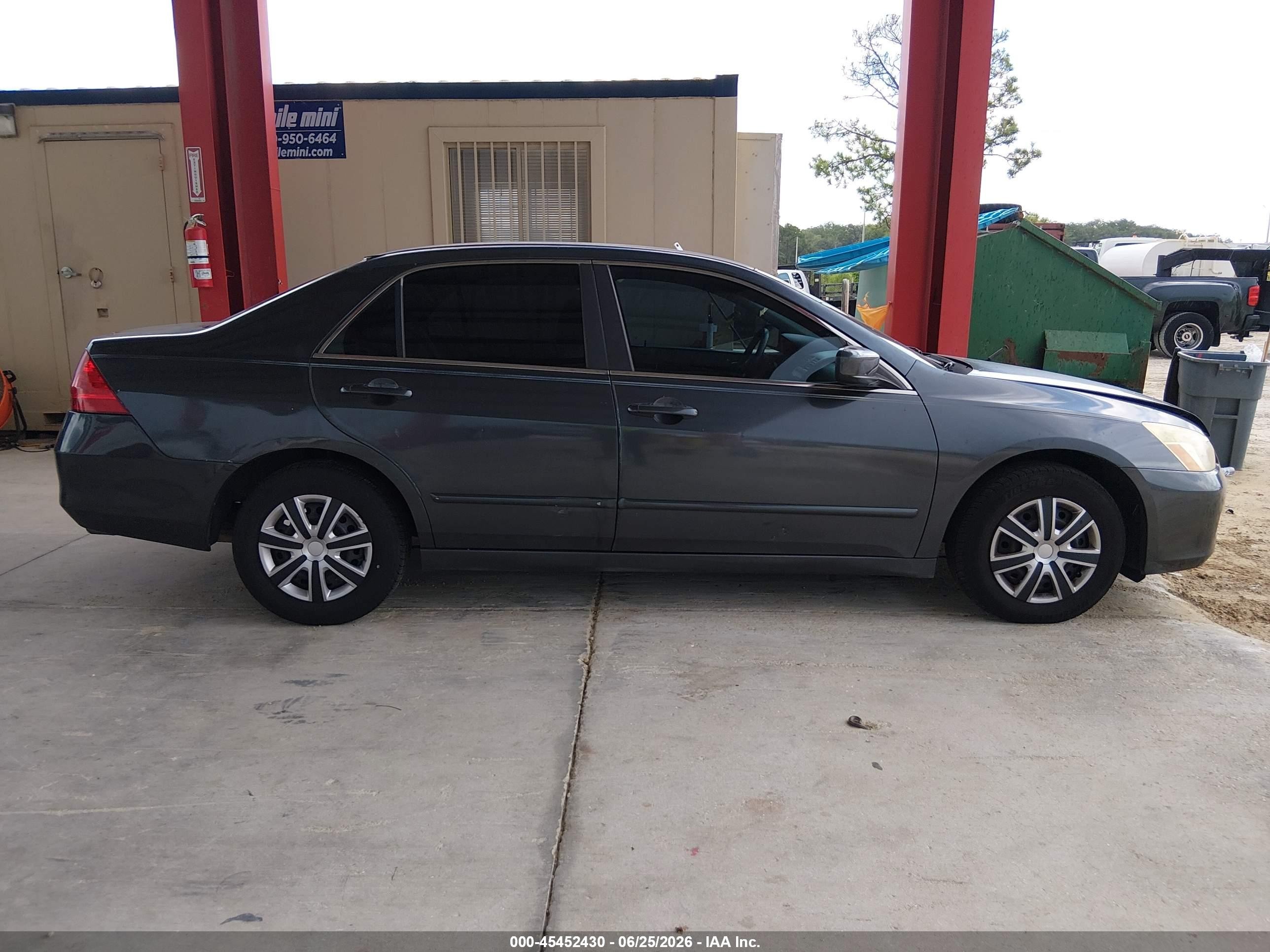 2006 Honda Accord 2.4 Lx Gray vin: 3HGCM56446G705401