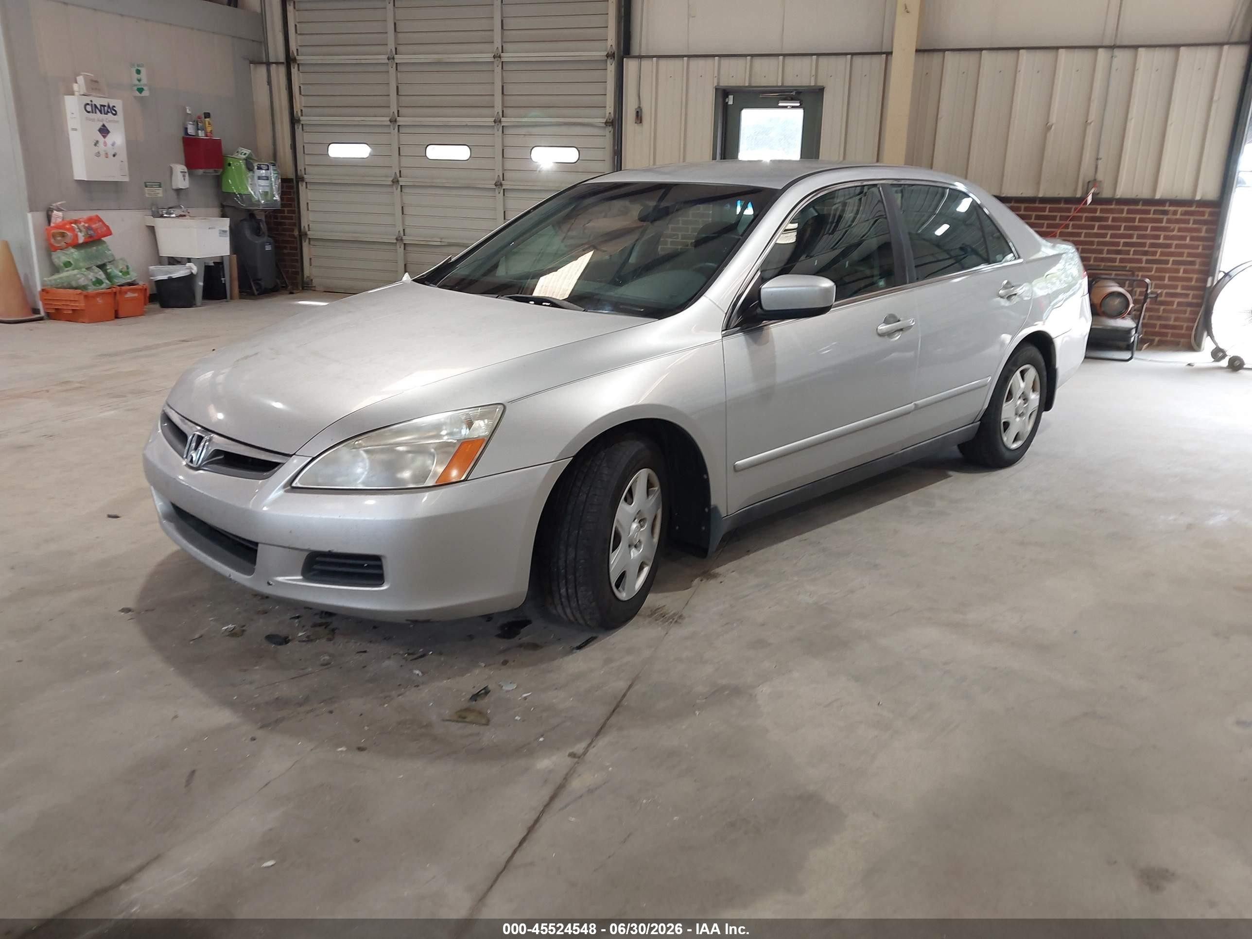 2006 Honda Accord 2.4 Lx Silver vin: 3HGCM56456G705777
