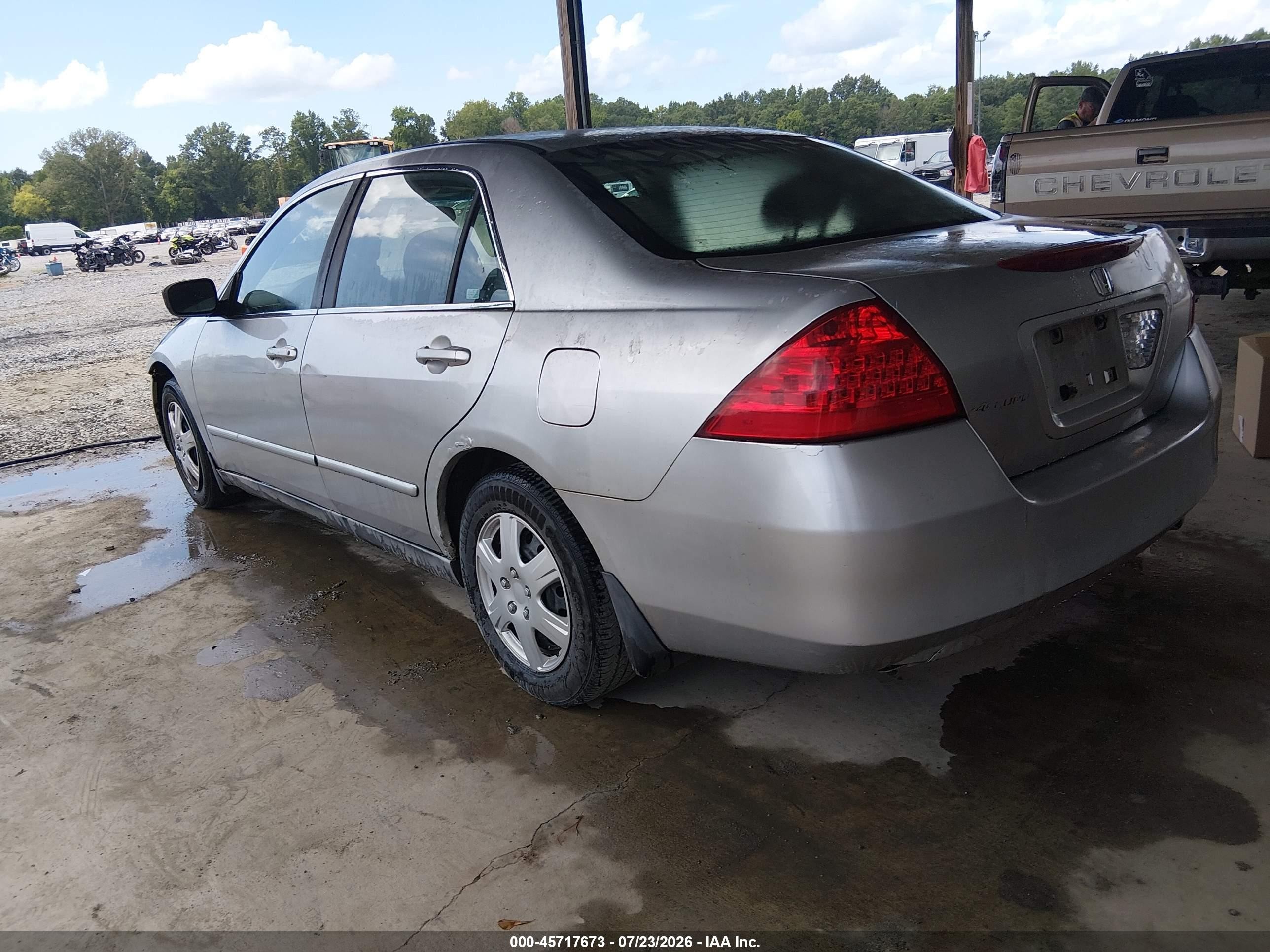 2006 Honda Accord 2.4 Lx Серый vin: 3HGCM56466G703195