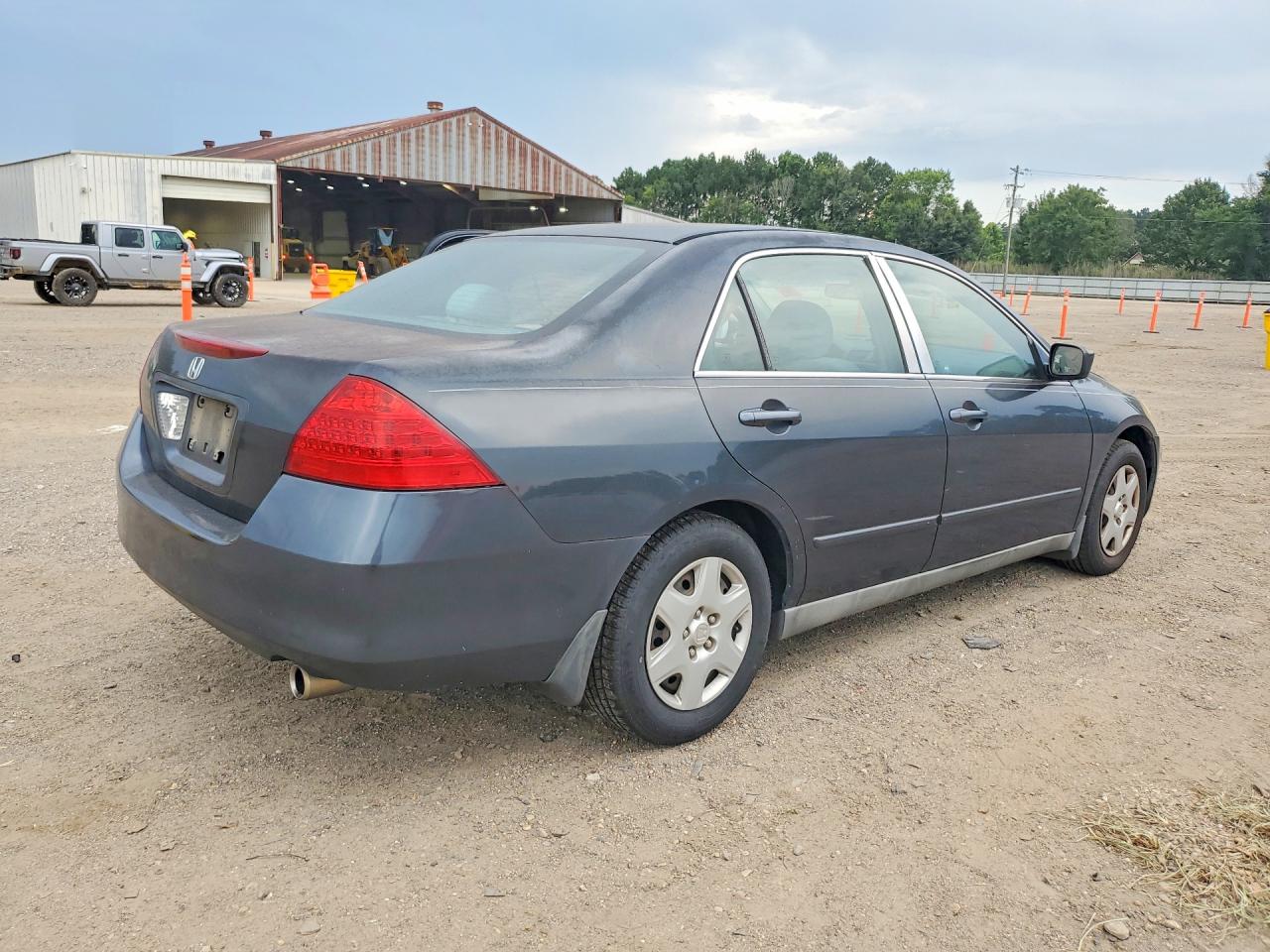 2007 Honda Accord Lx Серый vin: 3HGCM56467G707670