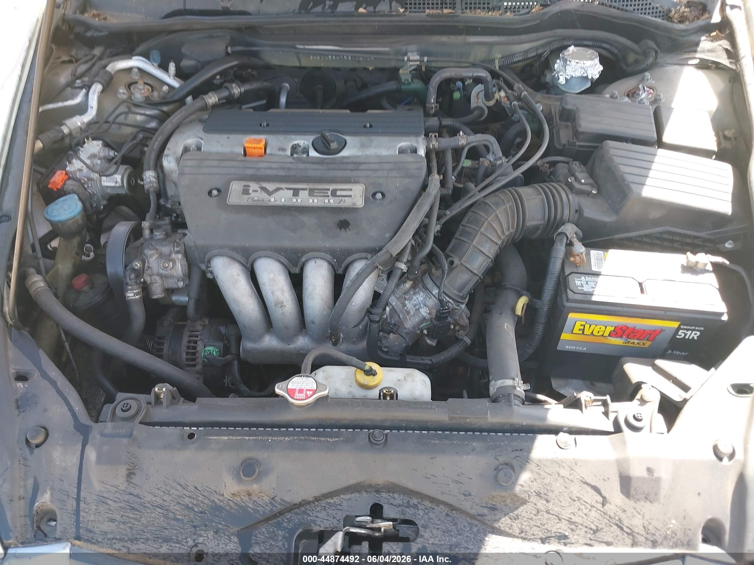 2005 Honda Accord 2.4 Lx Silver vin: 3HGCM56475G702104