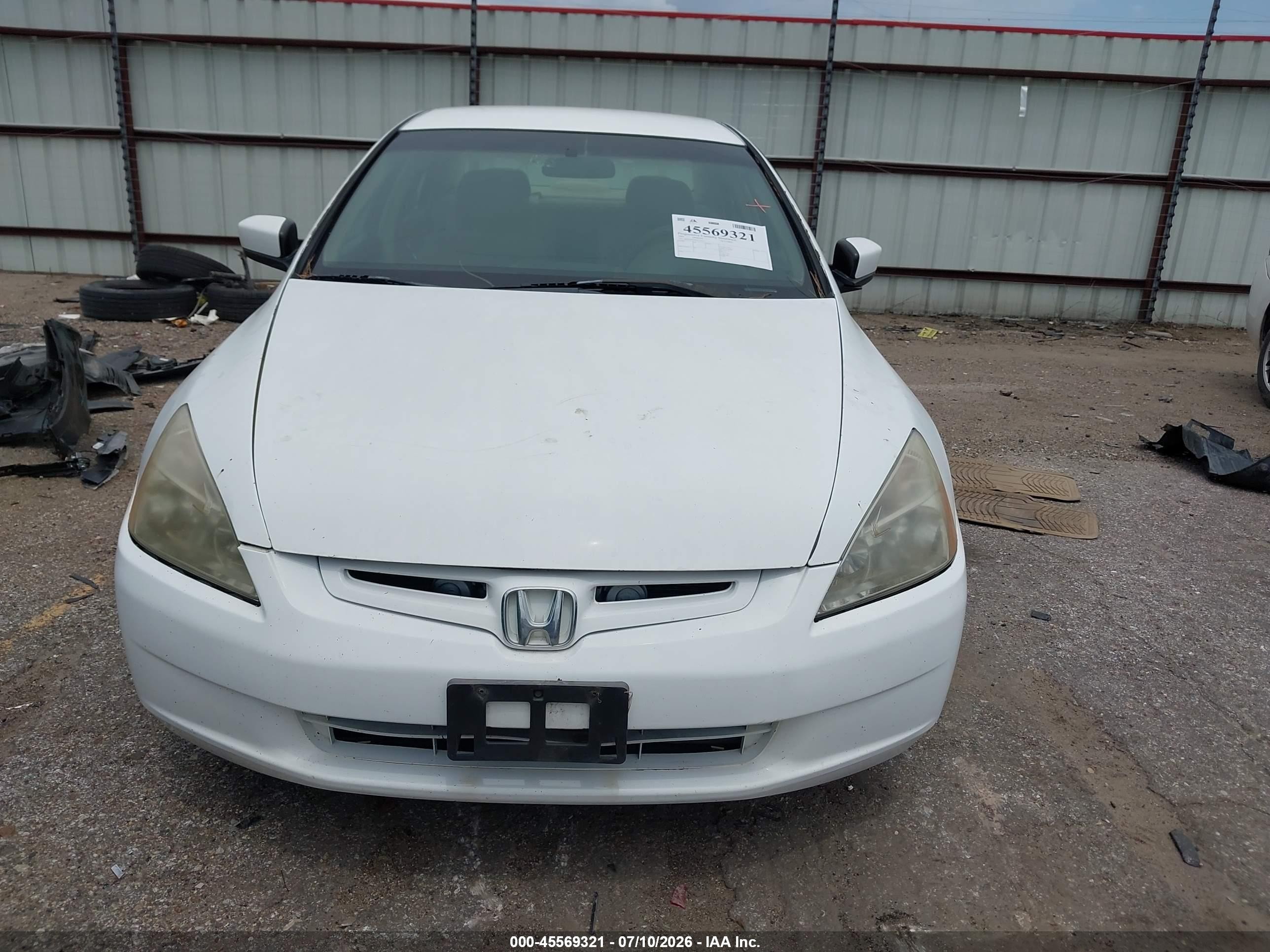 2005 Honda Accord 2.4 Lx Белый vin: 3HGCM56495G714111