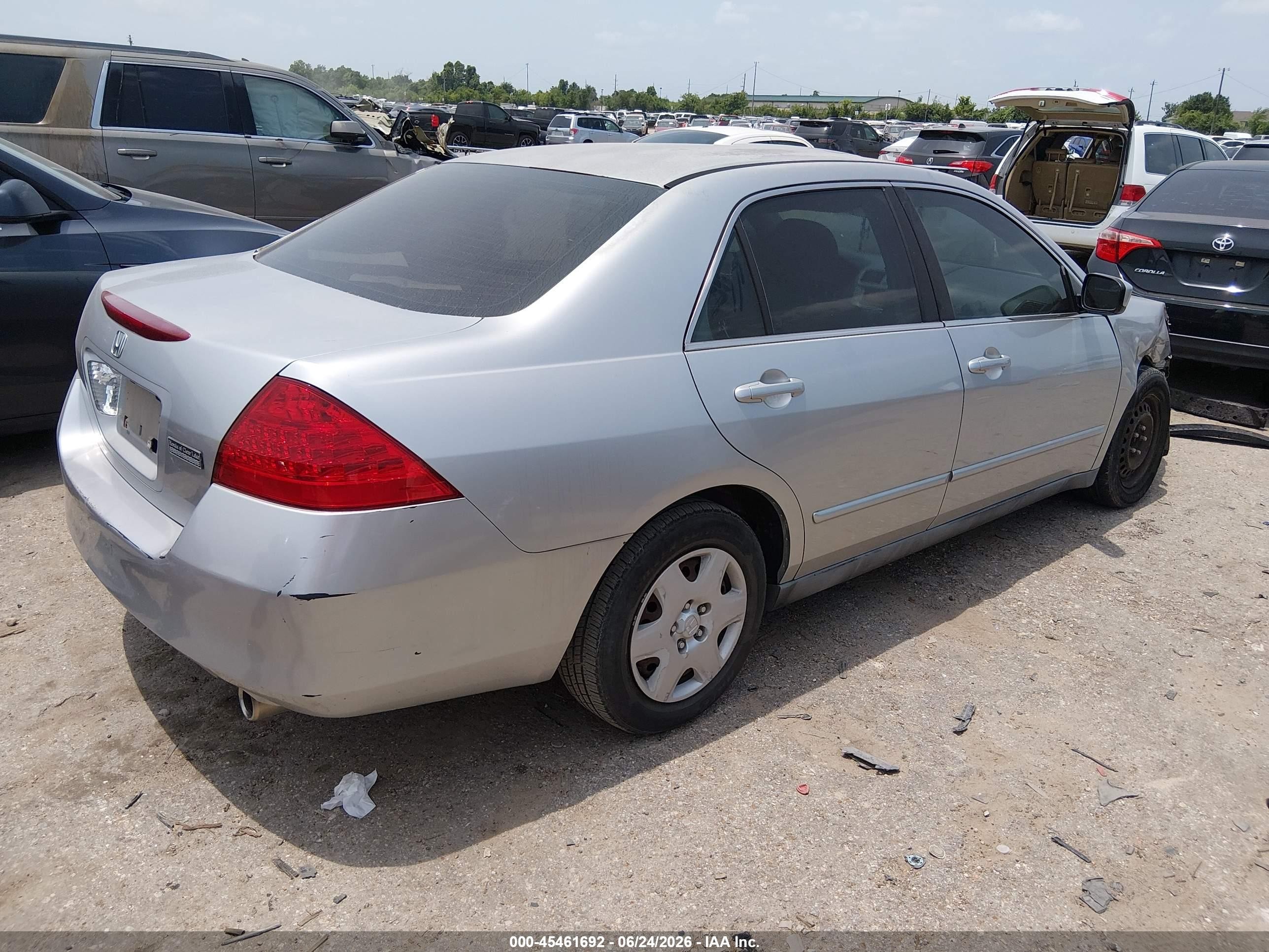 2006 Honda Accord 2.4 Lx Серебряный vin: 3HGCM56496G711226