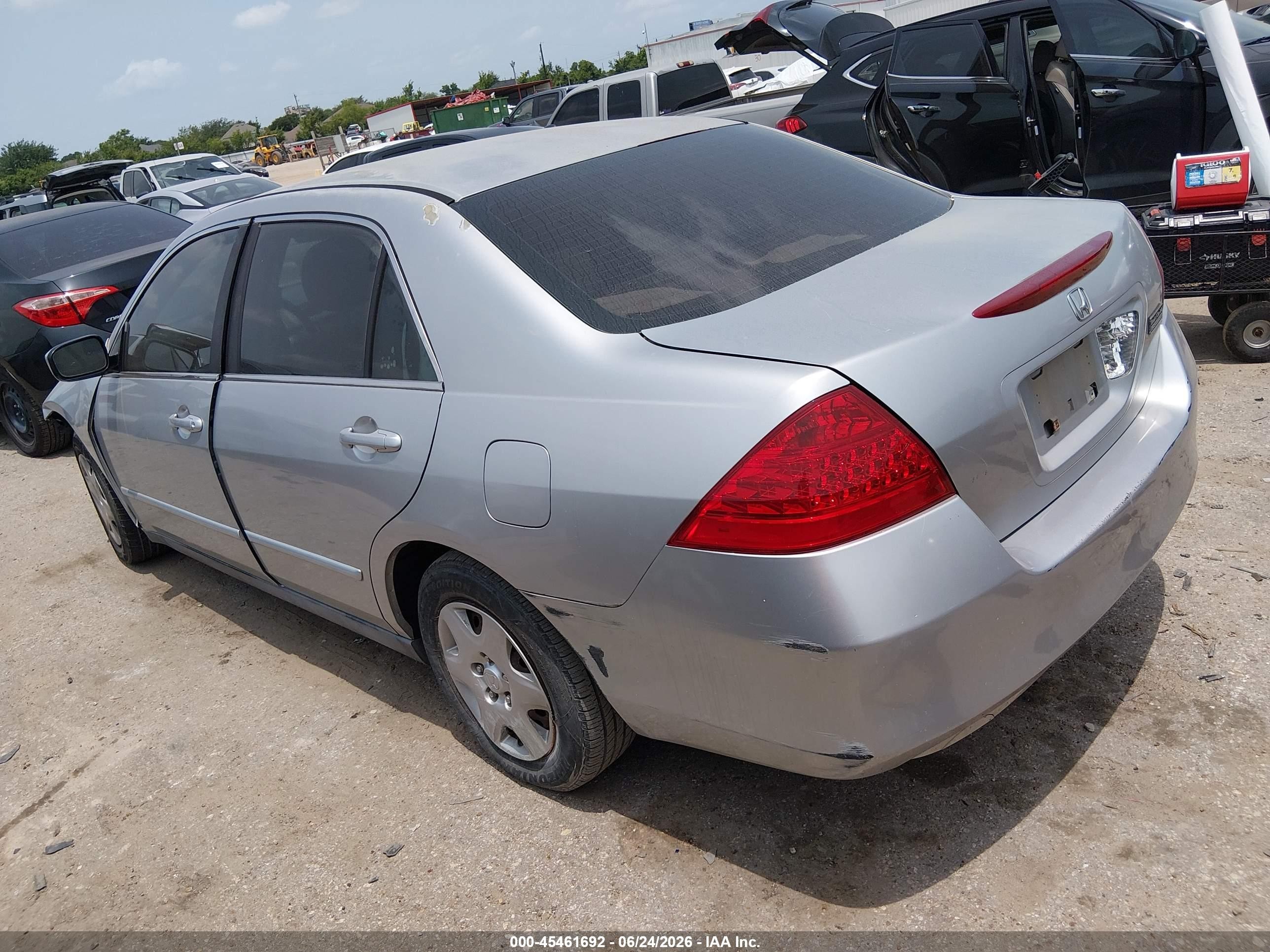 2006 Honda Accord 2.4 Lx Серебряный vin: 3HGCM56496G711226