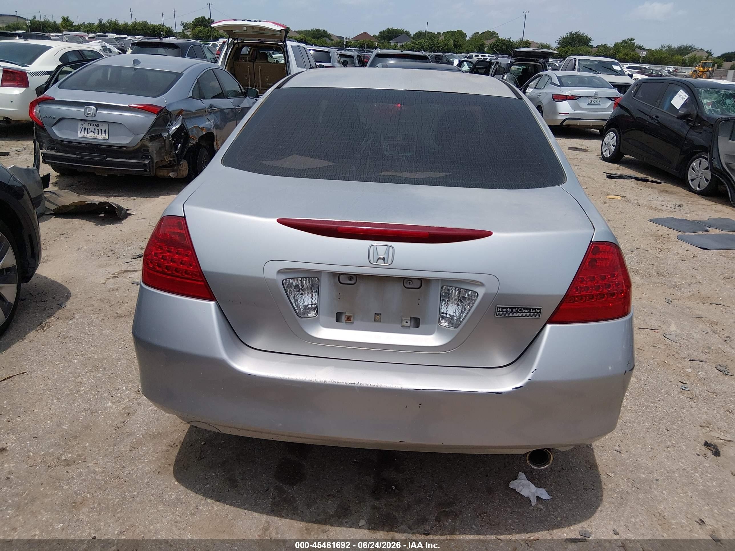 2006 Honda Accord 2.4 Lx Серебряный vin: 3HGCM56496G711226