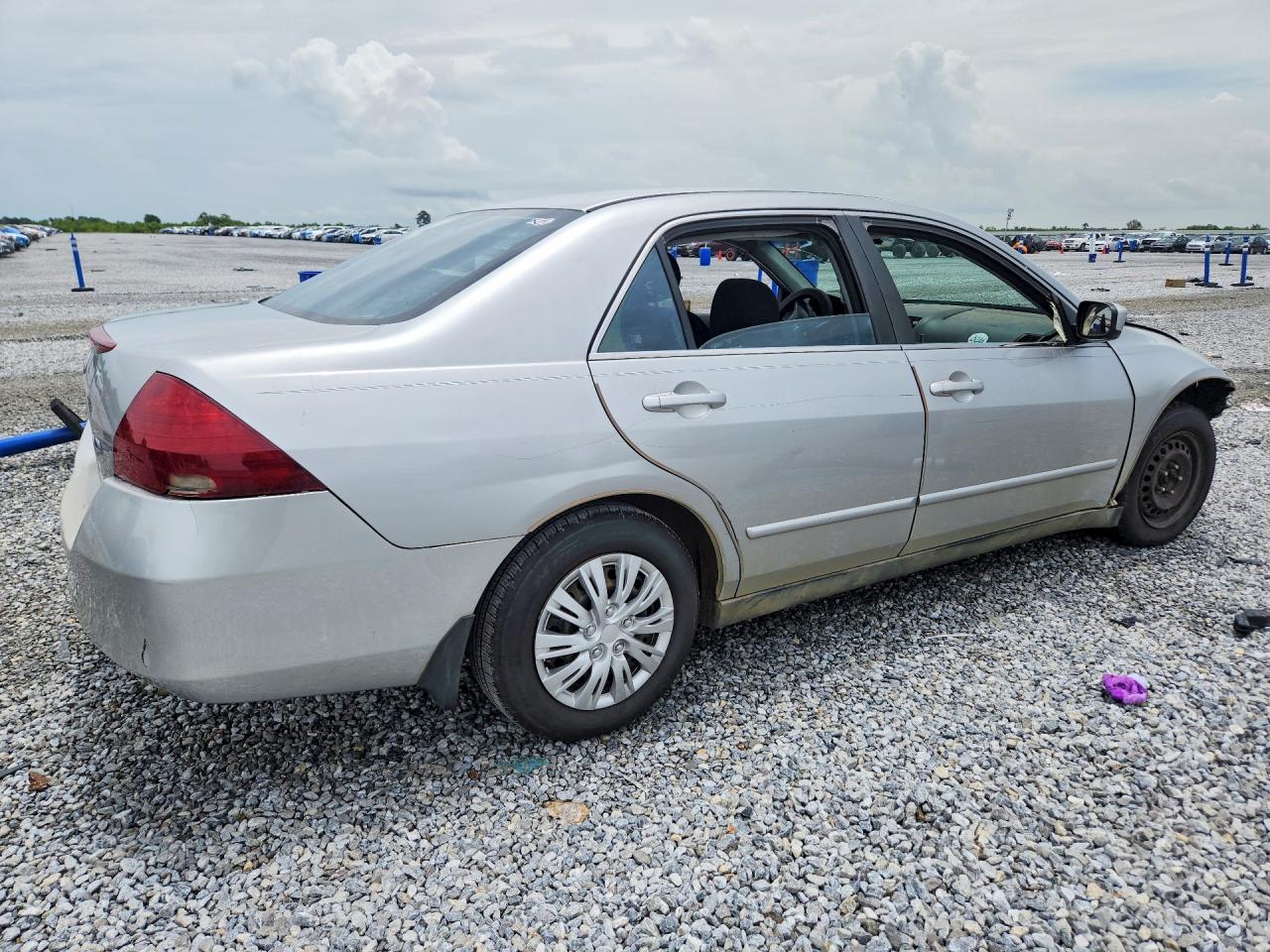 2007 Honda Accord Lx Silver vin: 3HGCM56497G704259