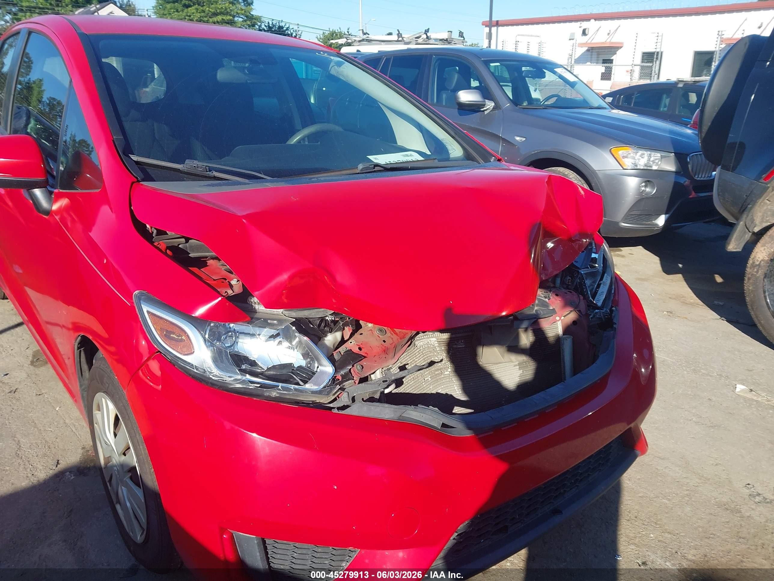 2015 Honda Fit Lx Красный vin: 3HGGK5G50FM748083