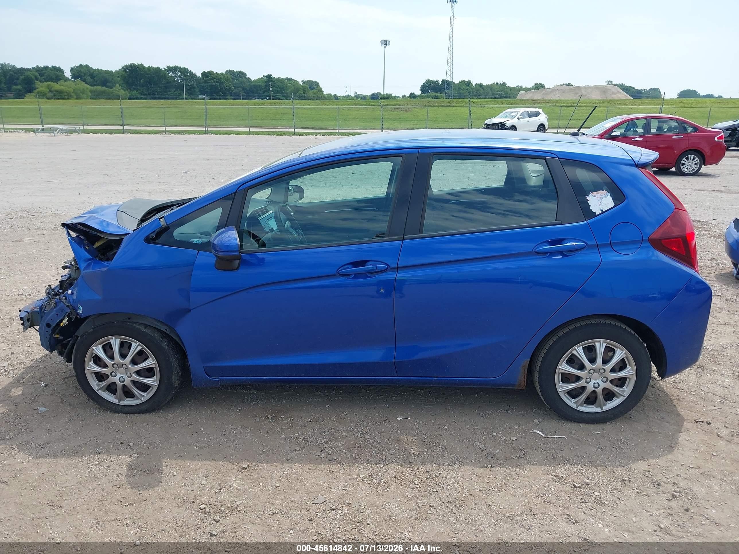 2015 Honda Fit Lx Синий vin: 3HGGK5G53FM728667