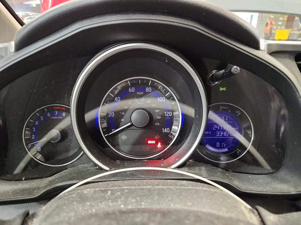 2015 Honda Fit Lx Красный vin: 3HGGK5G53FM763533