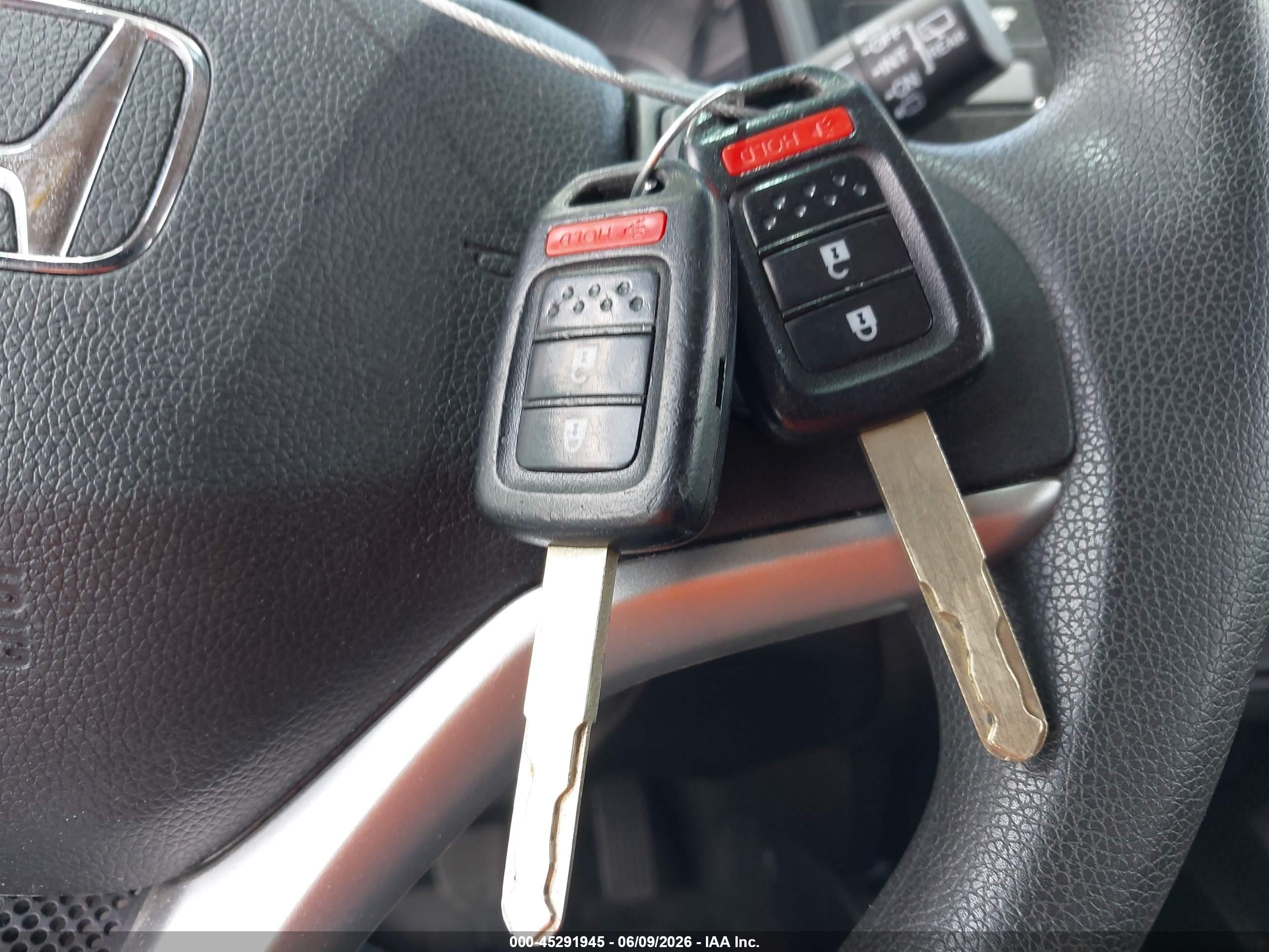 2015 Honda Fit Lx Черный vin: 3HGGK5G54FM742416