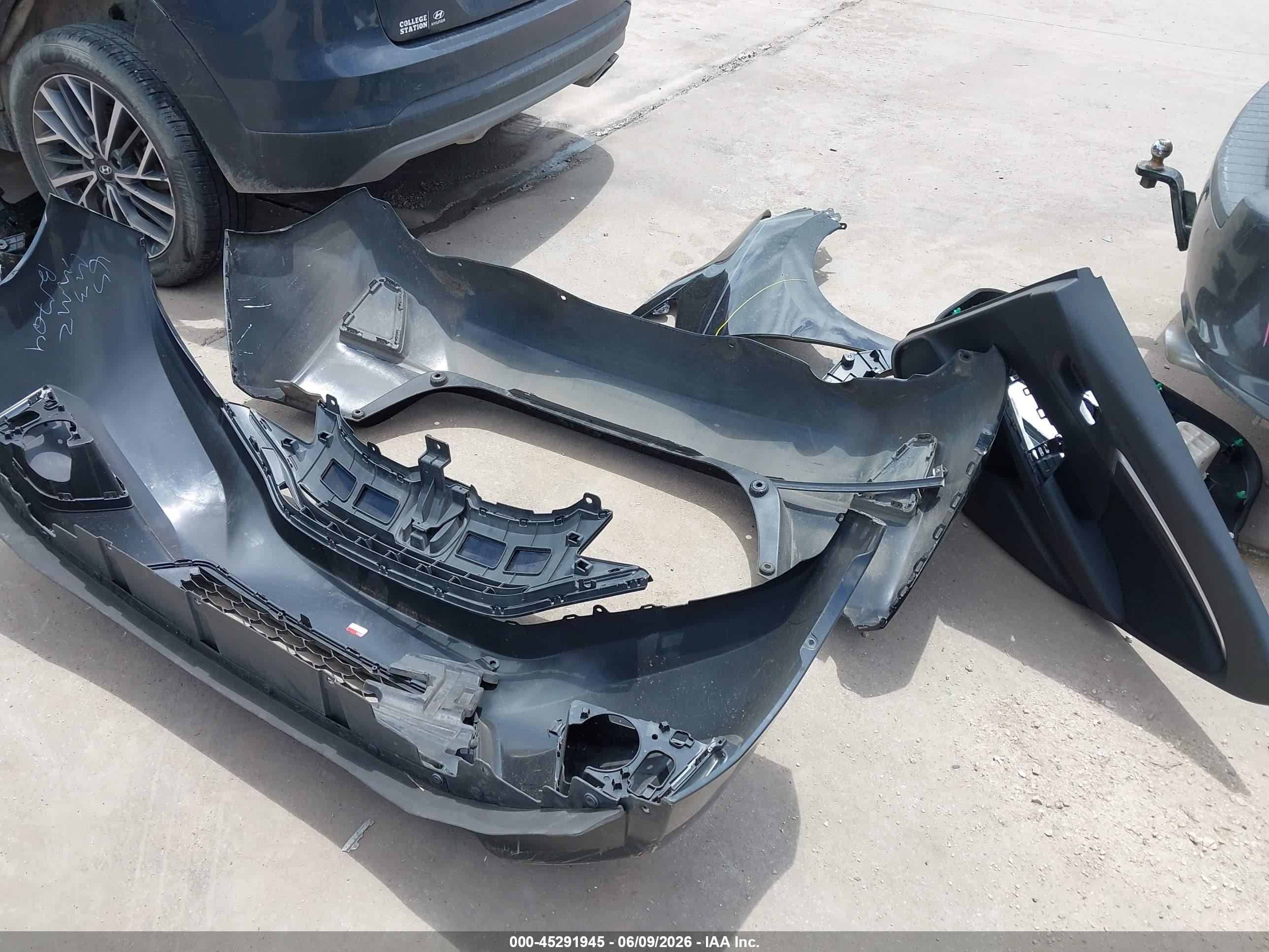 2015 Honda Fit Lx Черный vin: 3HGGK5G54FM742416