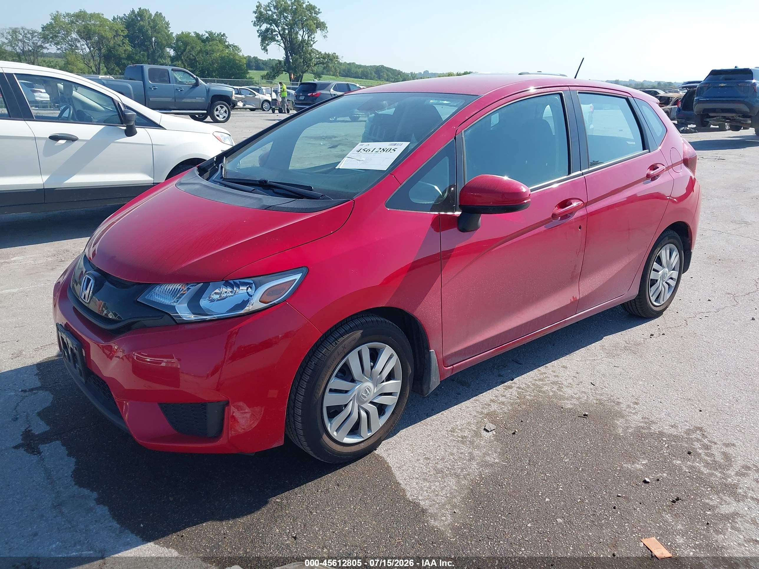 2015 Honda Fit Lx Red vin: 3HGGK5G55FM748189