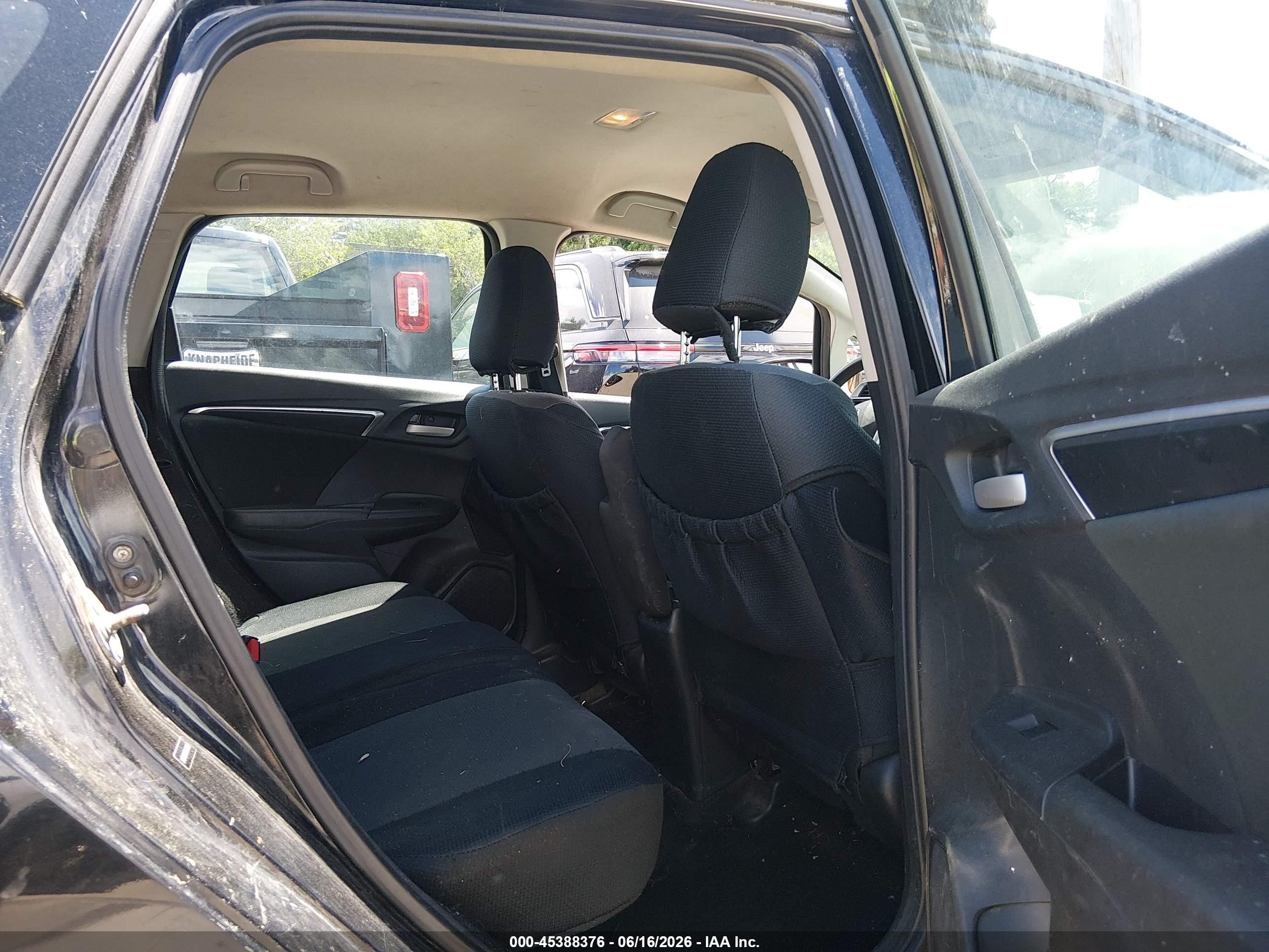 2015 Honda Fit Lx Black vin: 3HGGK5G55FM766367