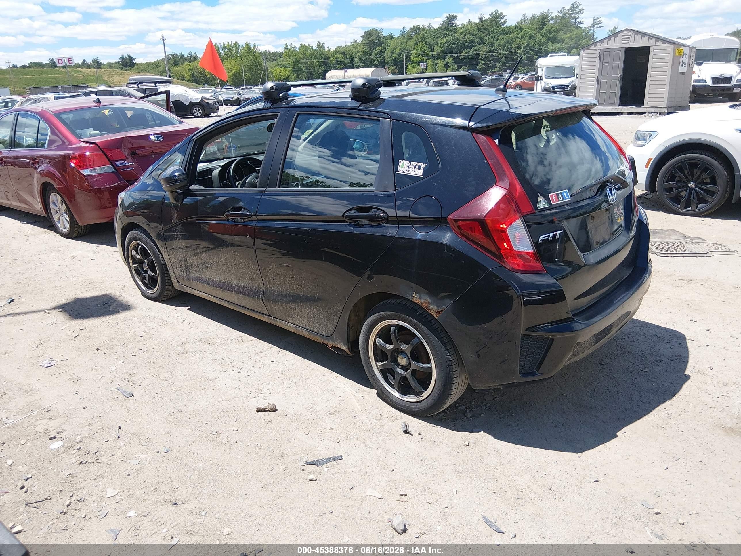 2015 Honda Fit Lx Black vin: 3HGGK5G55FM766367