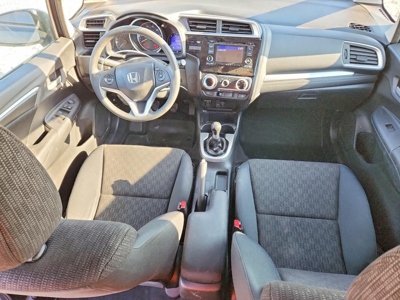 2015 Honda Fit Lx Gray vin: 3HGGK5G59FM732979