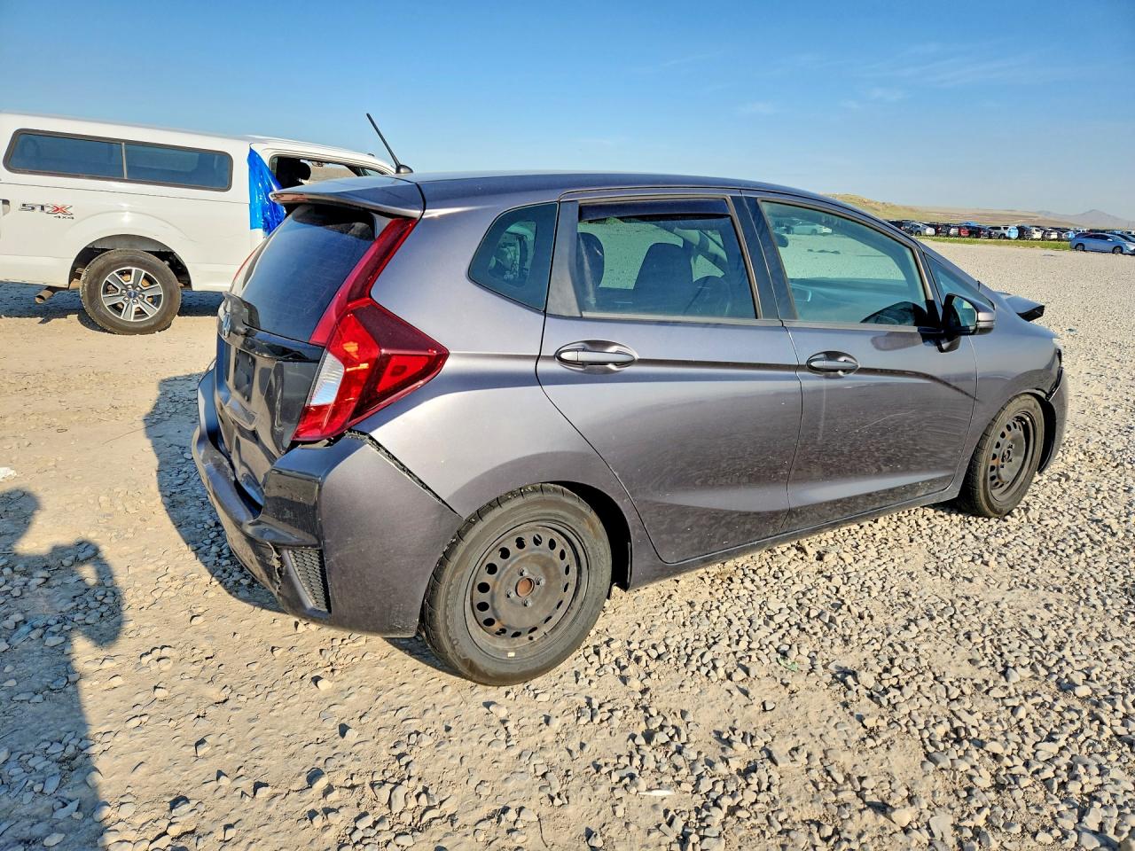 2015 Honda Fit Lx Gray vin: 3HGGK5G59FM732979