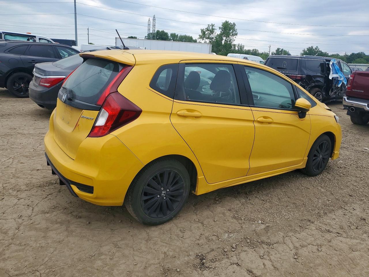 2018 Honda Fit Sport Yellow vin: 3HGGK5G63JM732476