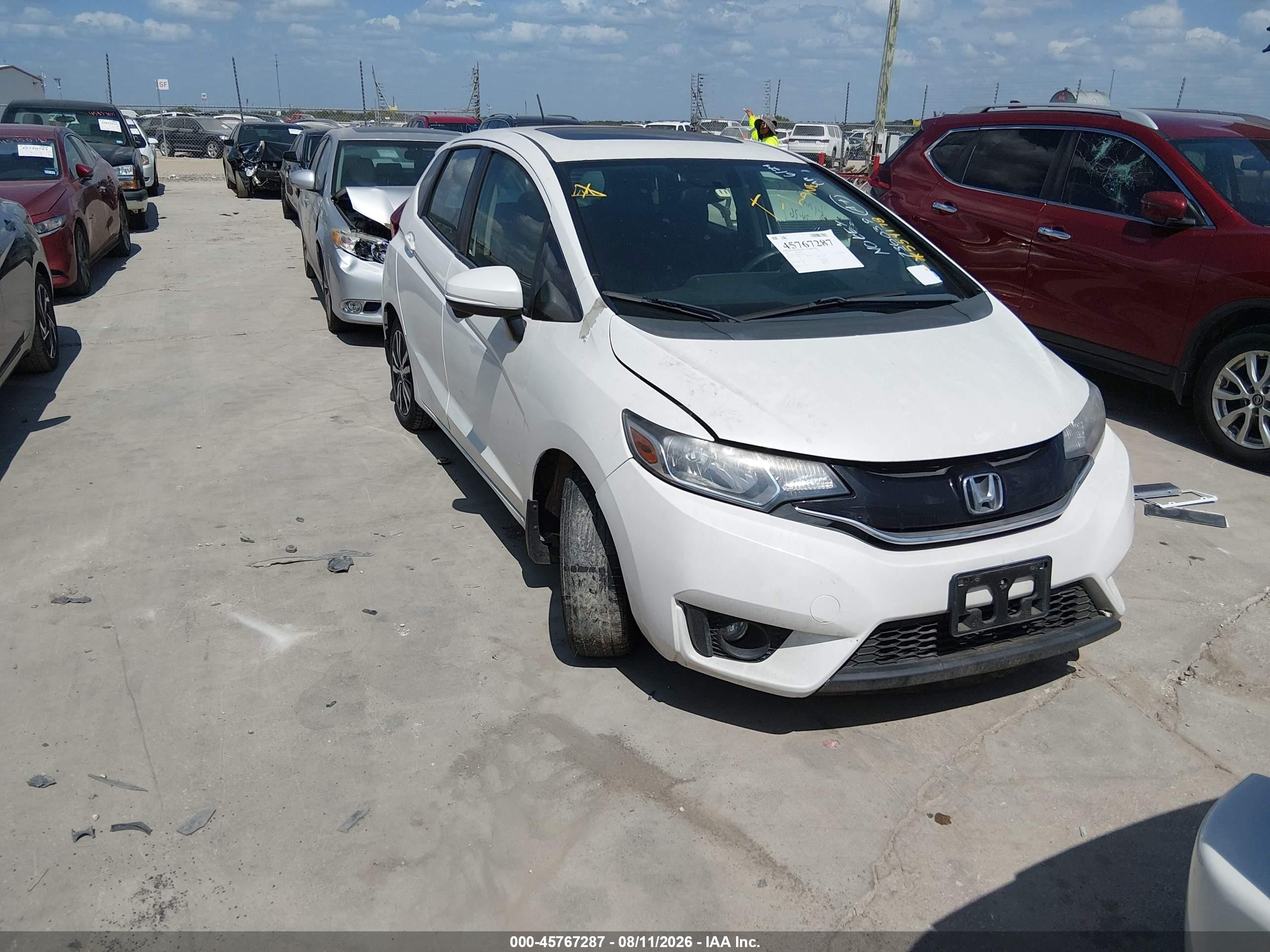 2015 Honda Fit Ex White vin: 3HGGK5G80FM736039
