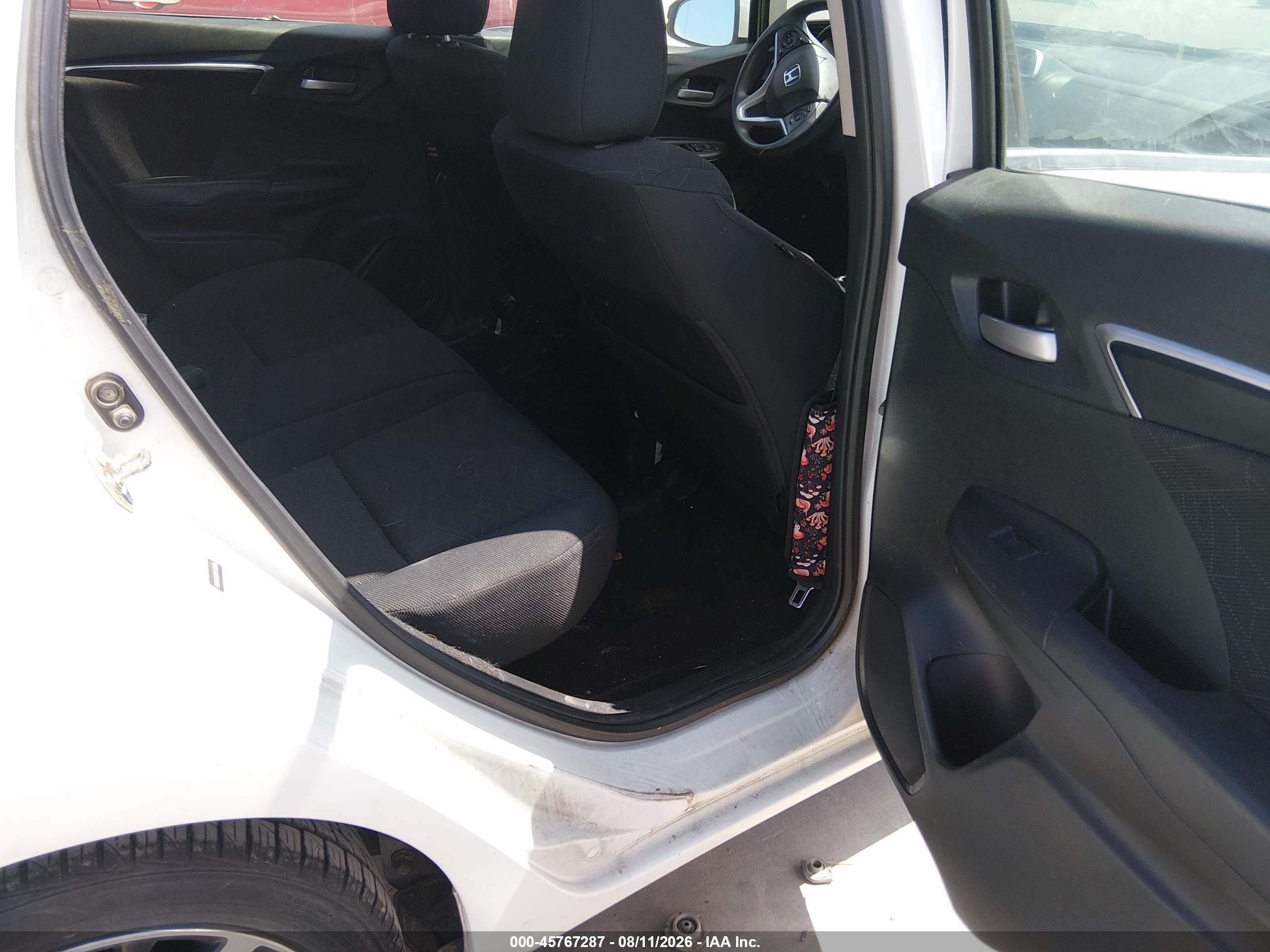 2015 Honda Fit Ex White vin: 3HGGK5G80FM736039