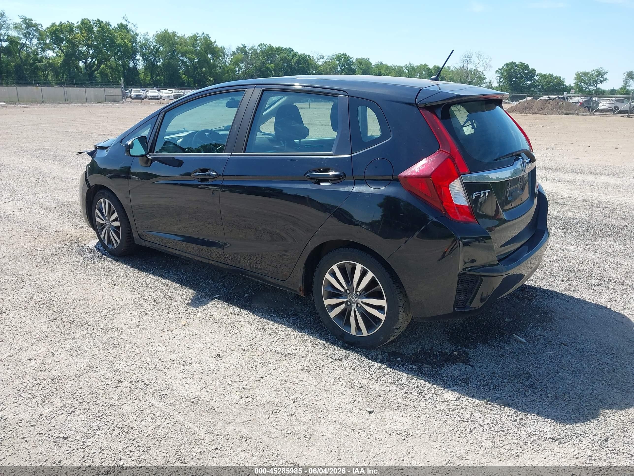 2015 Honda Fit Ex Black vin: 3HGGK5G81FM708153