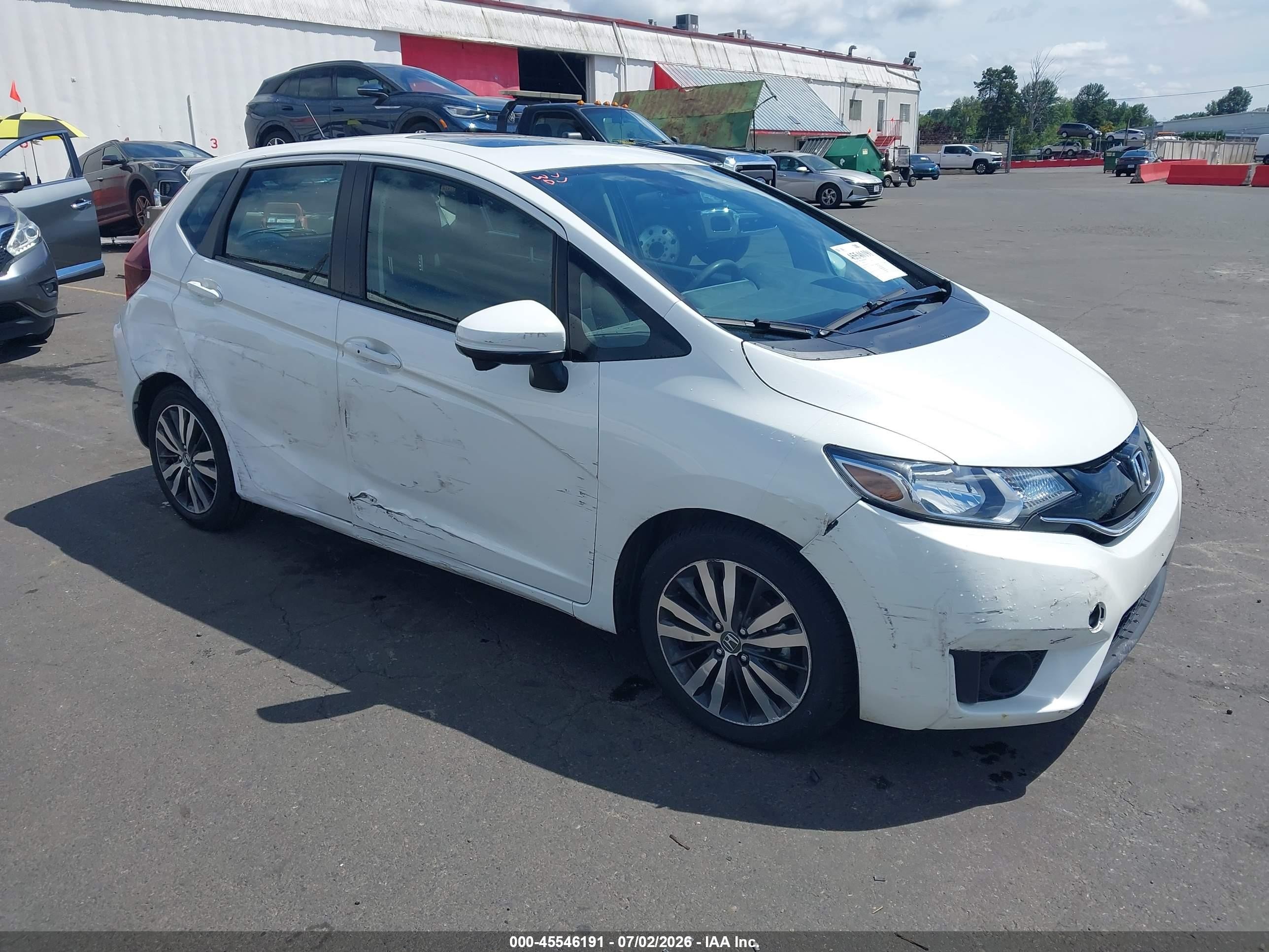 2015 Honda Fit Ex Белый vin: 3HGGK5G82FM739377