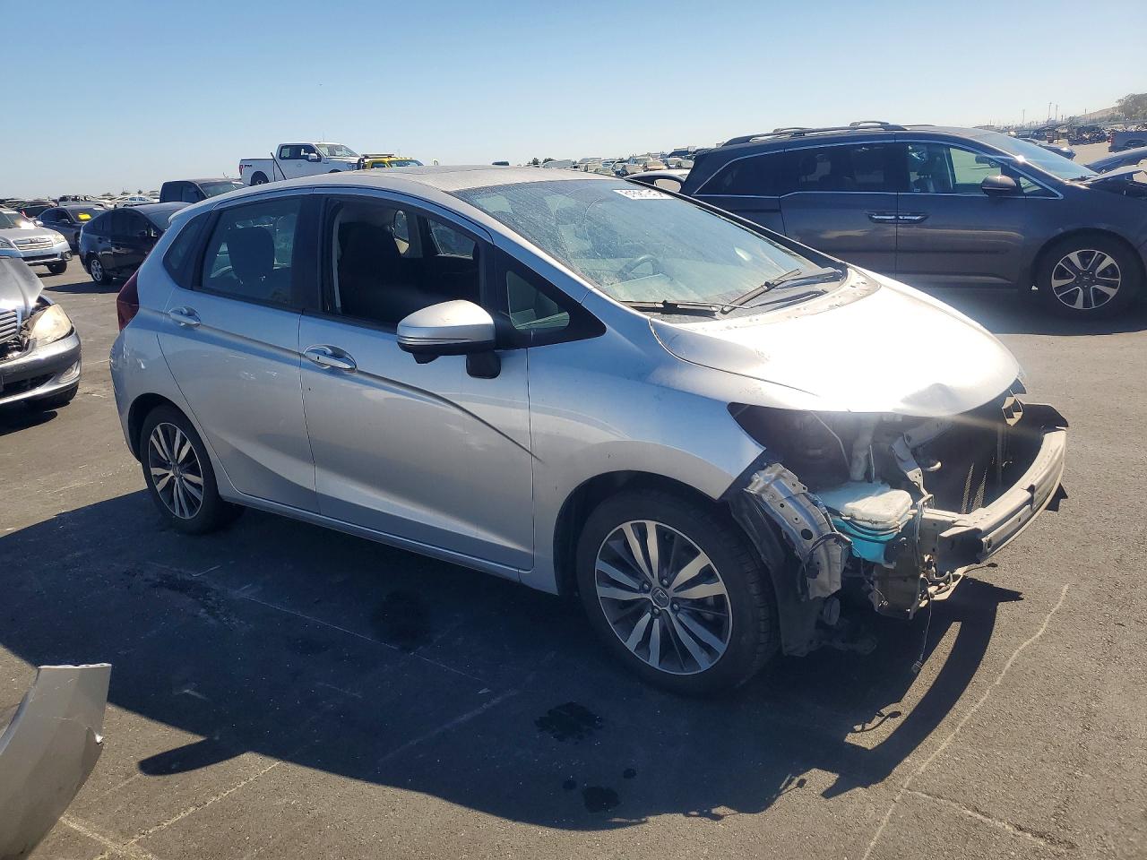 2015 Honda Fit Ex Silver vin: 3HGGK5G85FM721617
