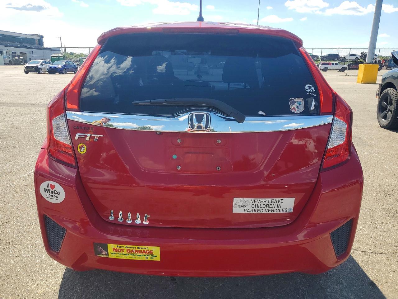 2015 Honda Fit Ex/exl Red vin: 3HGGK5G86FM720590