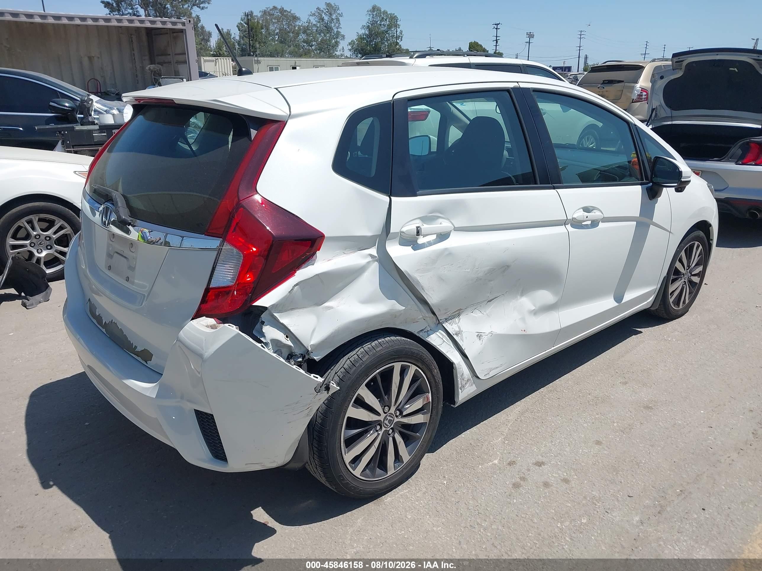 2015 Honda Fit Ex White vin: 3HGGK5G89FM717070