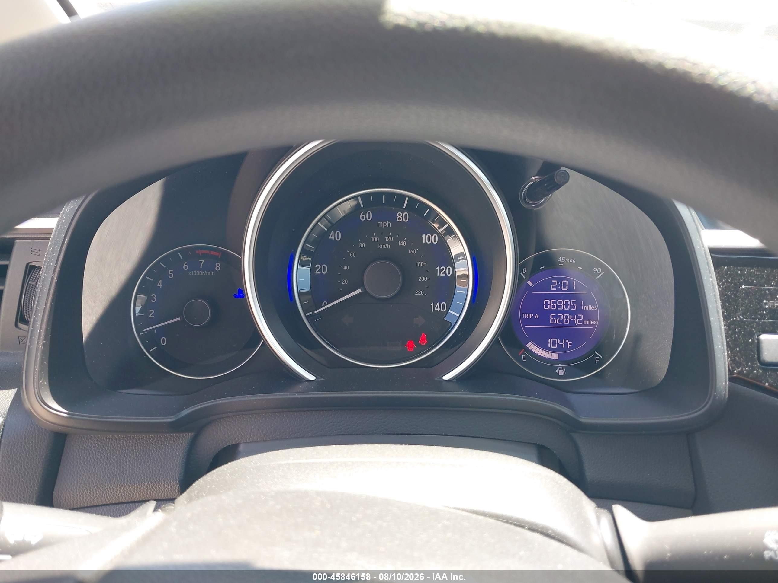 2015 Honda Fit Ex White vin: 3HGGK5G89FM717070