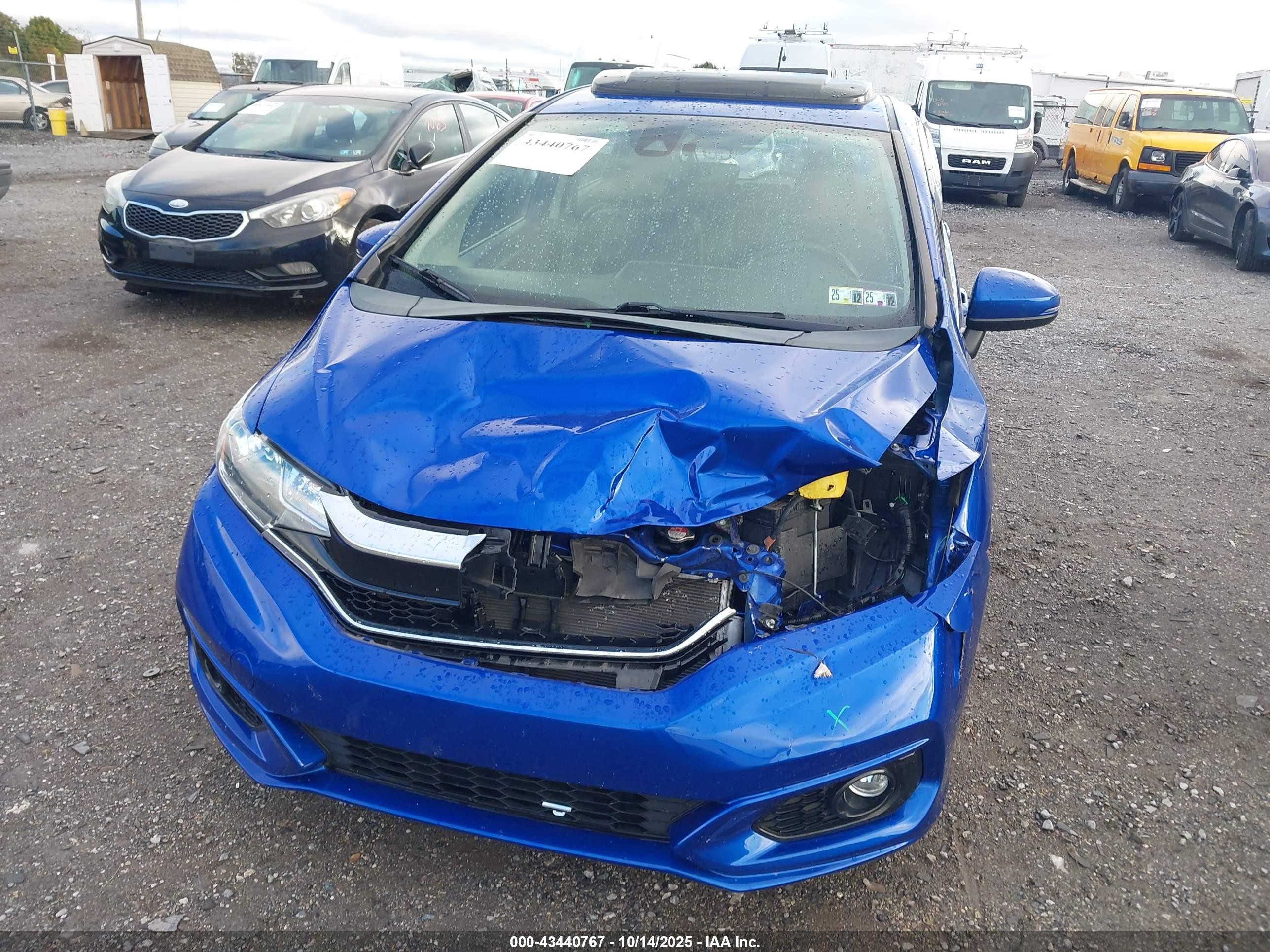 2018 Honda Fit Ex-l Blue vin: 3HGGK5H08JM710323