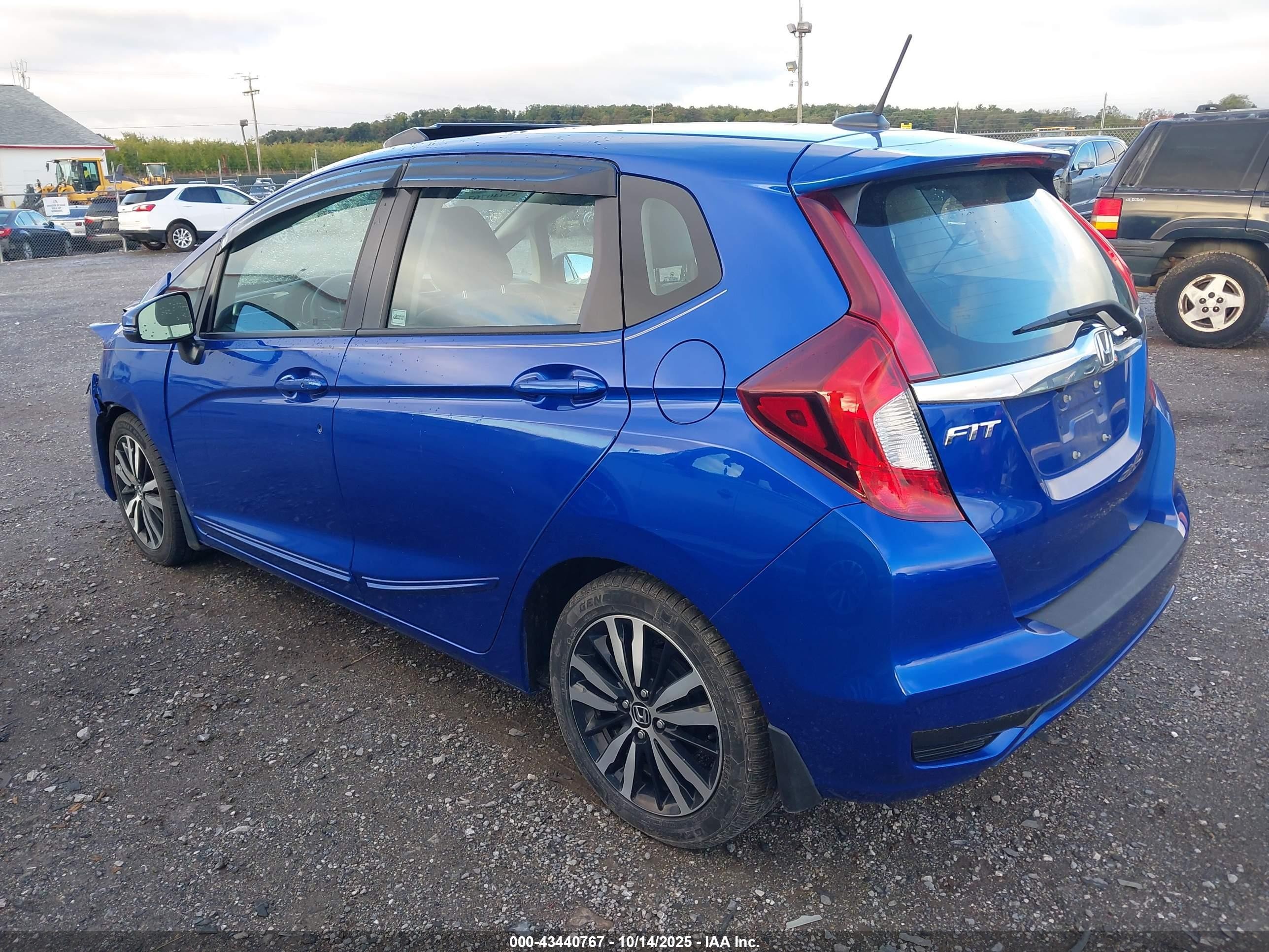 2018 Honda Fit Ex-l Blue vin: 3HGGK5H08JM710323