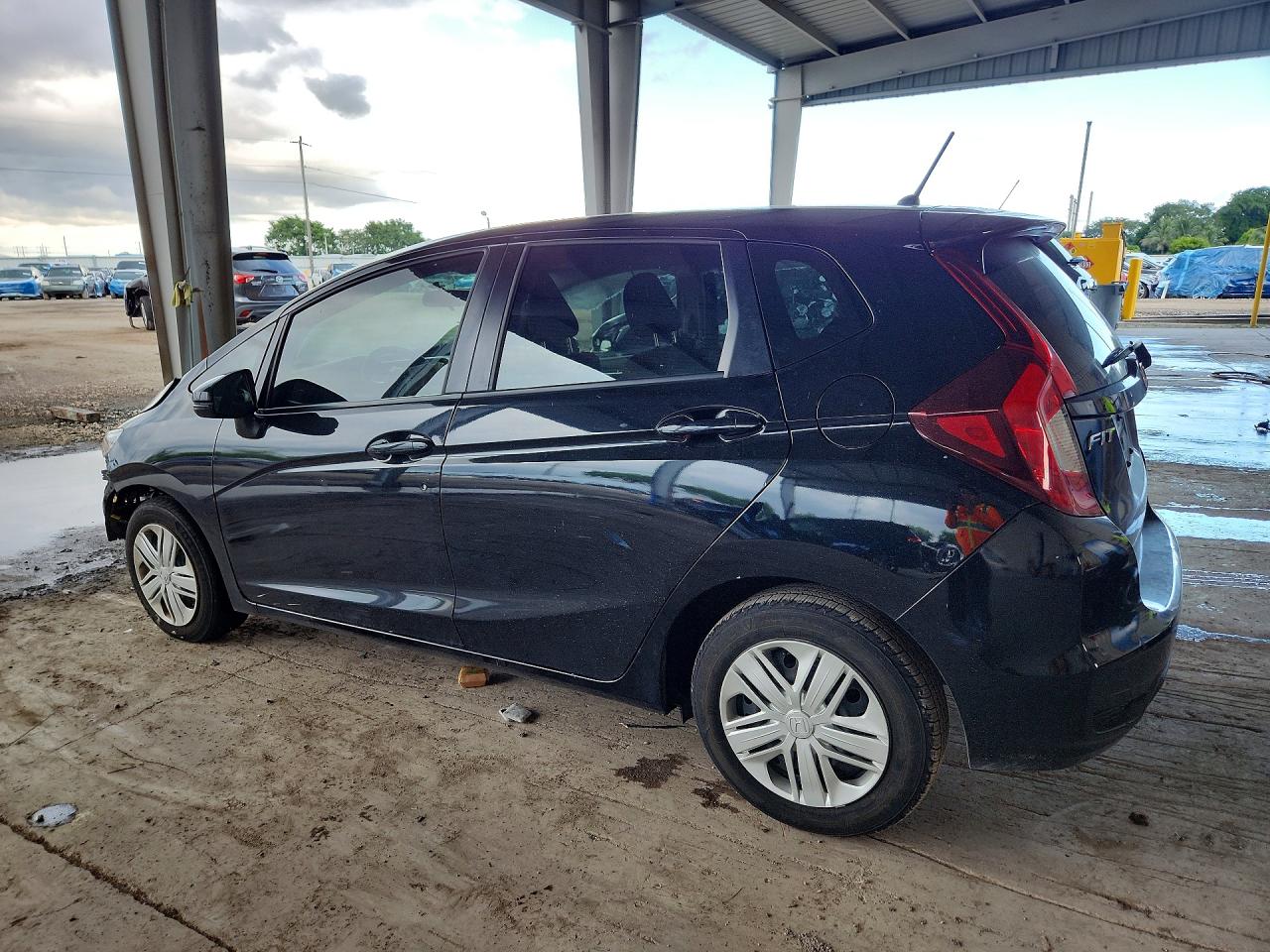 2019 Honda Fit Lx Black vin: 3HGGK5H40KM706819