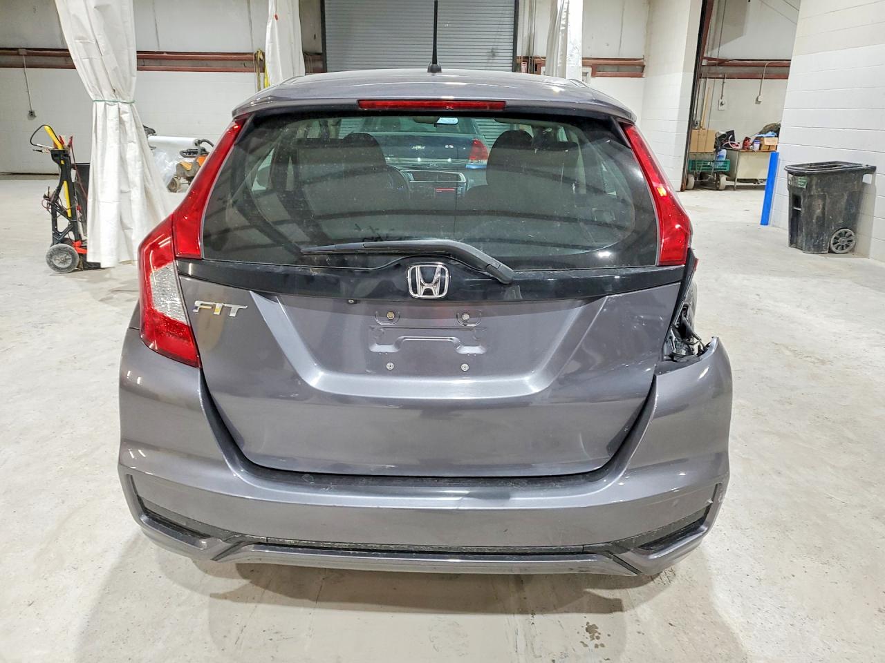 2020 Honda Fit Lx Gray vin: 3HGGK5H43LM723034