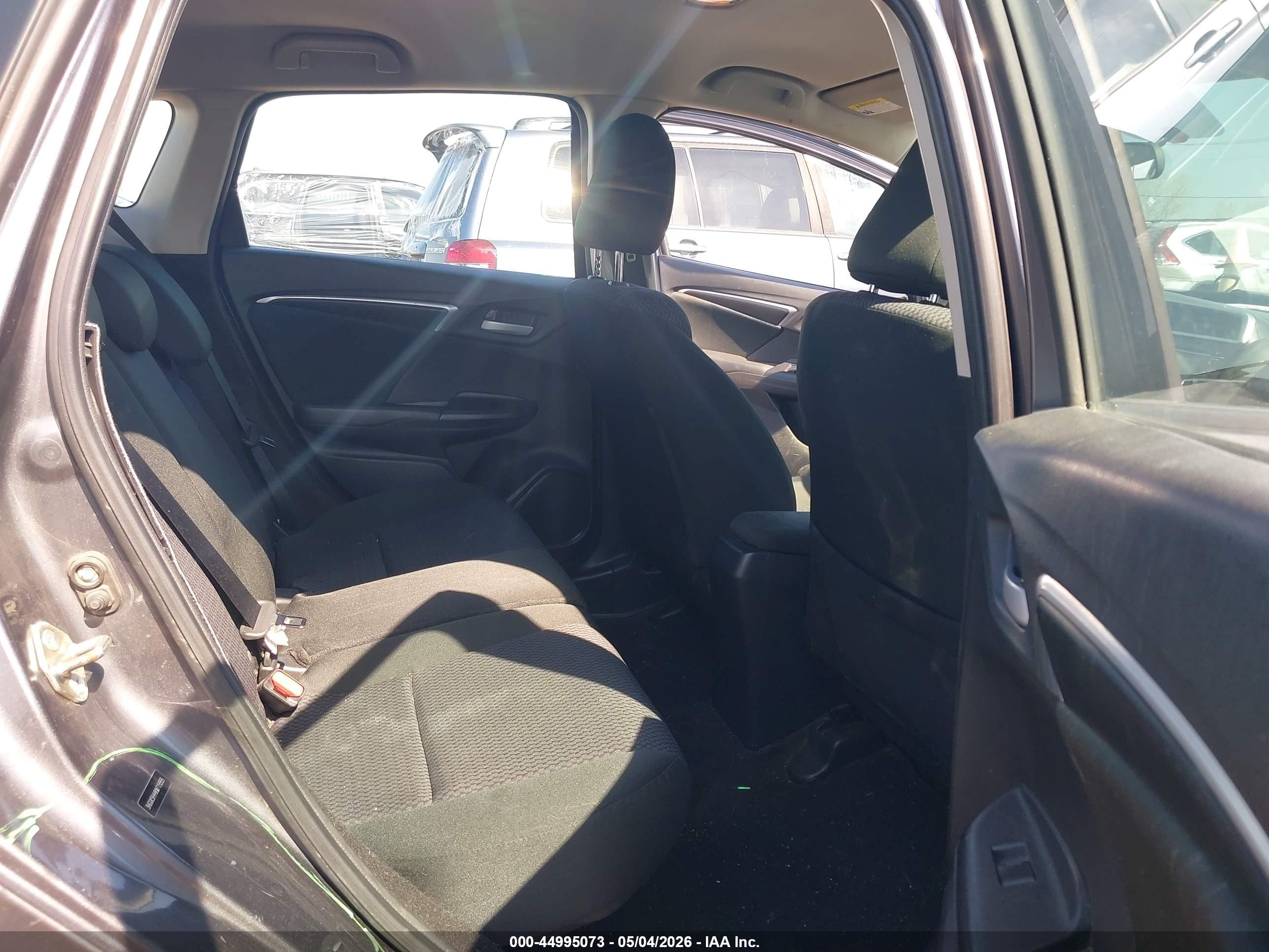 2019 Honda Fit Lx Серый vin: 3HGGK5H44KM715555