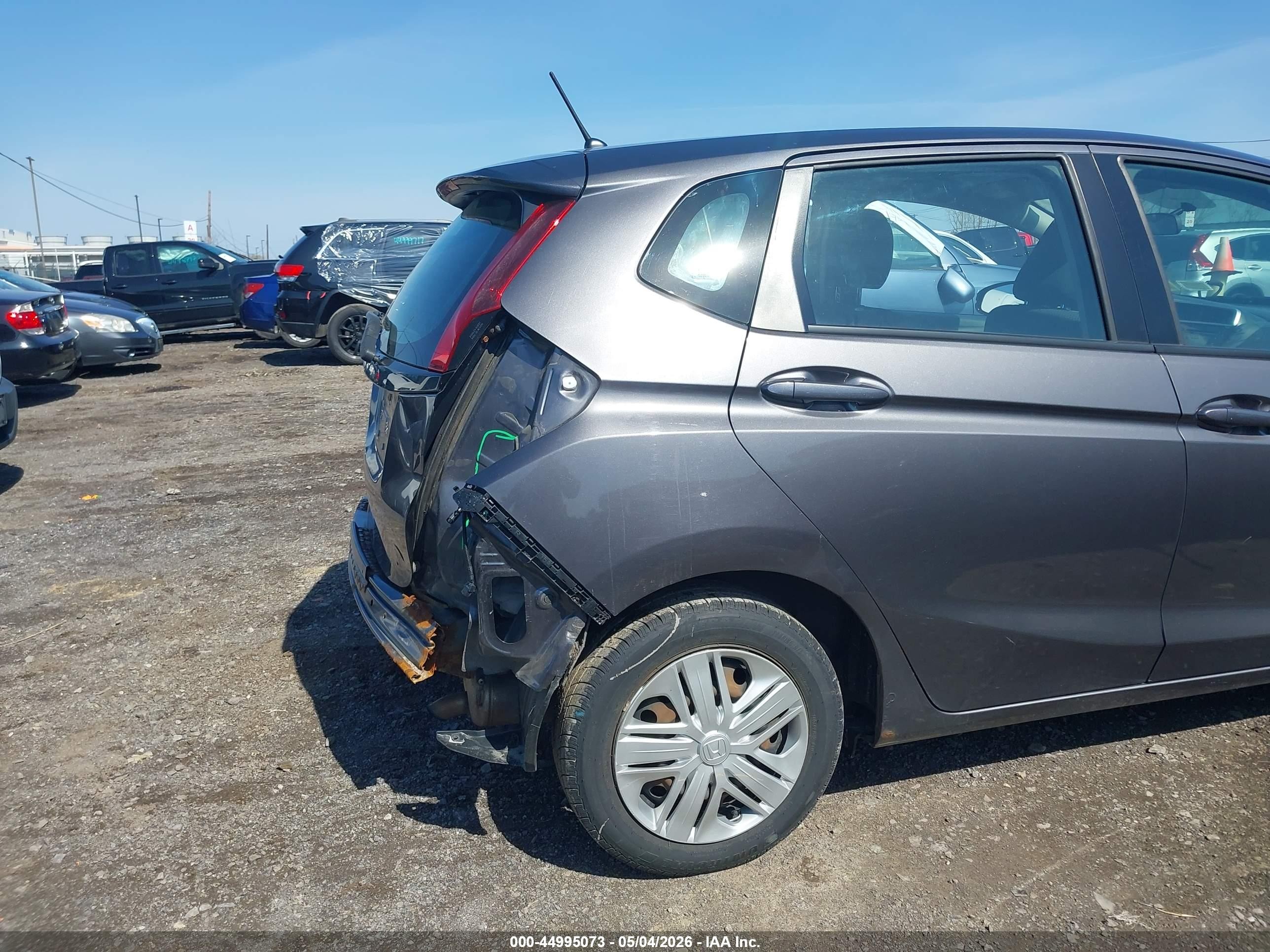 2019 Honda Fit Lx Серый vin: 3HGGK5H44KM715555