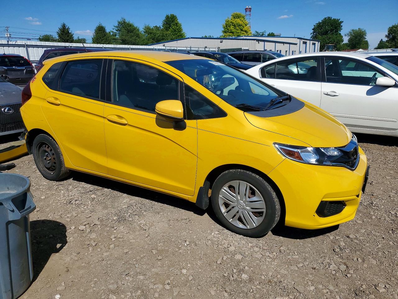 2018 Honda Fit Lx Yellow vin: 3HGGK5H45JM704689