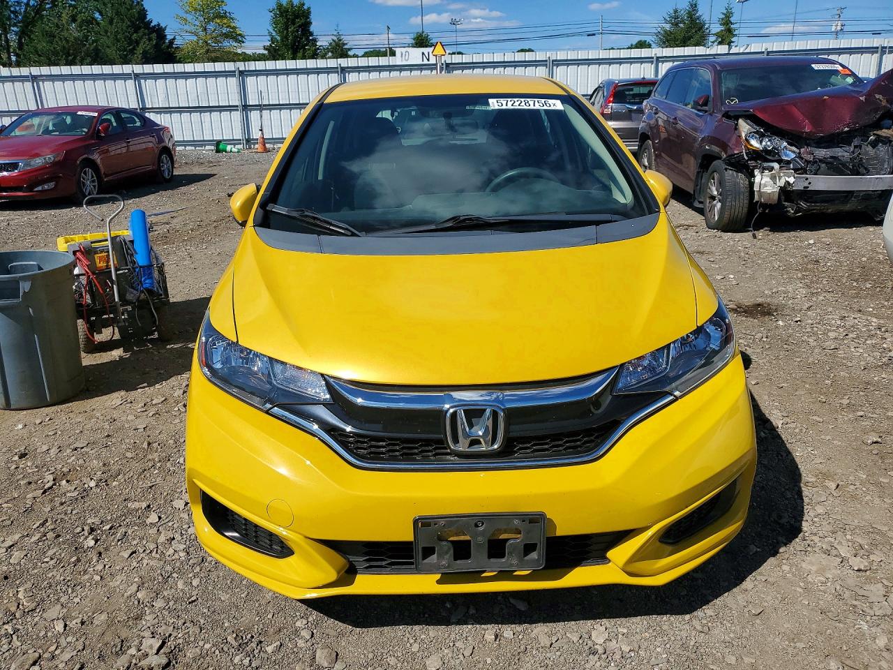 2018 Honda Fit Lx Yellow vin: 3HGGK5H45JM704689