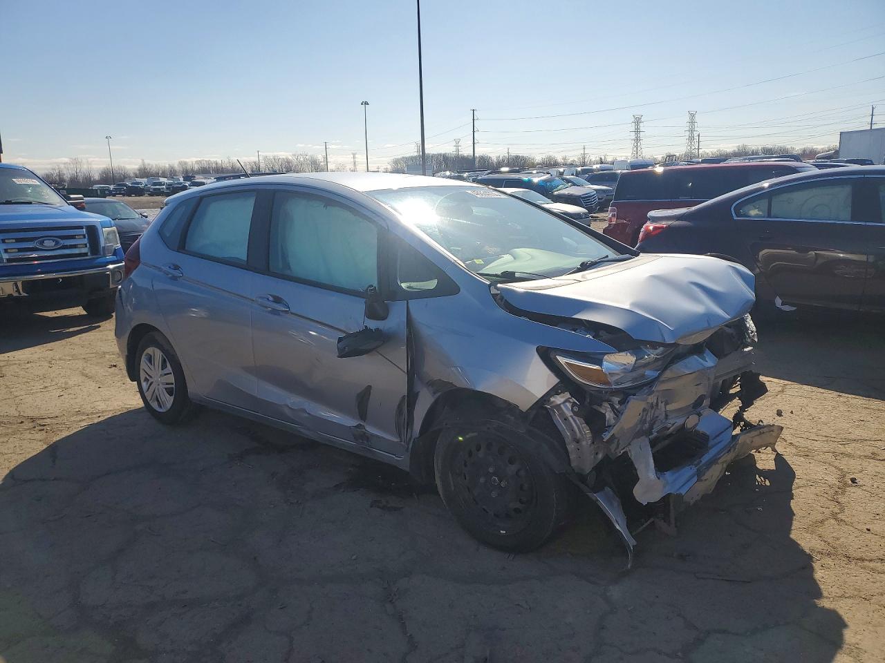 2019 Honda Fit Lx Silver vin: 3HGGK5H45KM714527