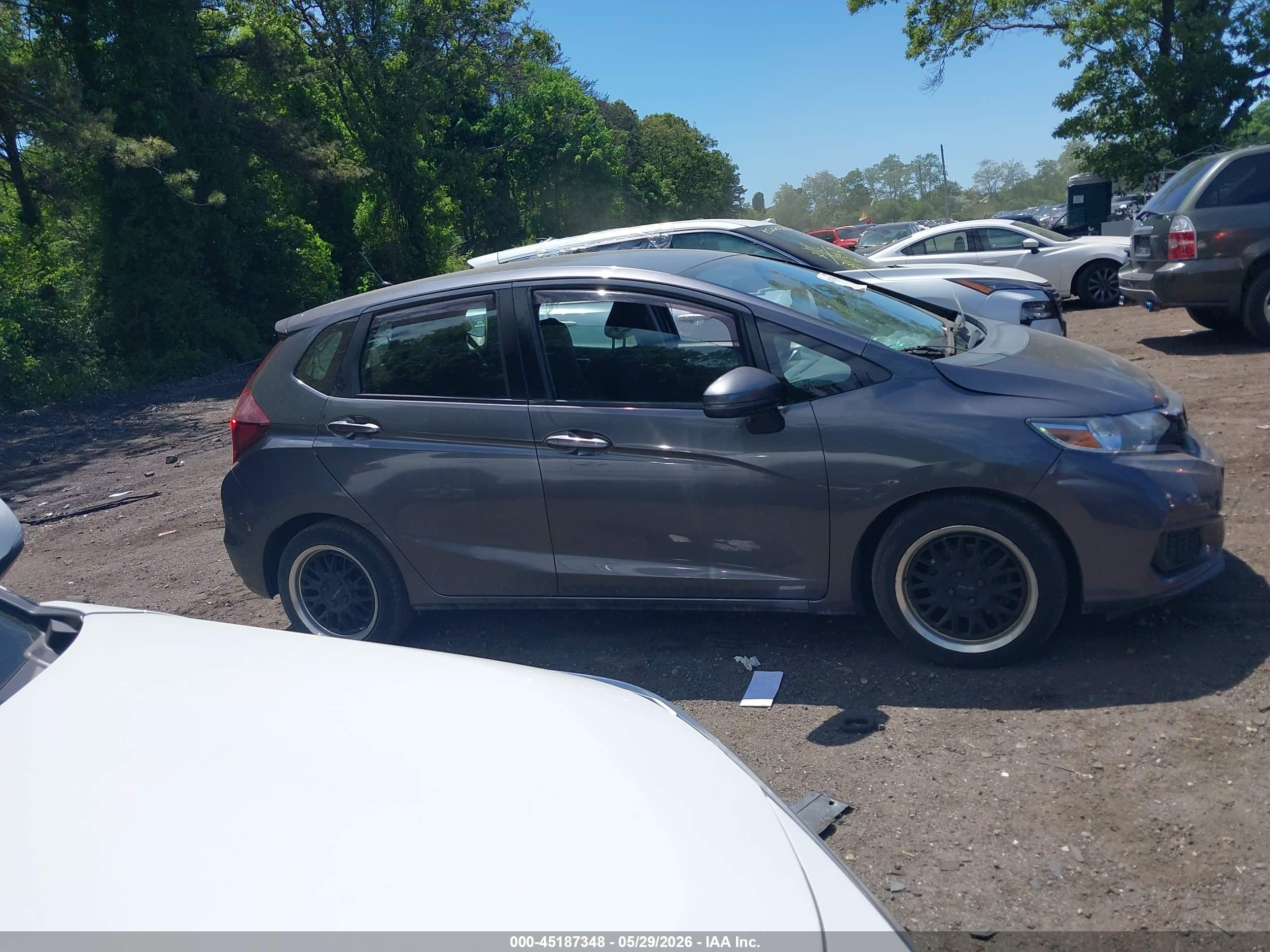 2019 Honda Fit Lx Серый vin: 3HGGK5H45KM724300